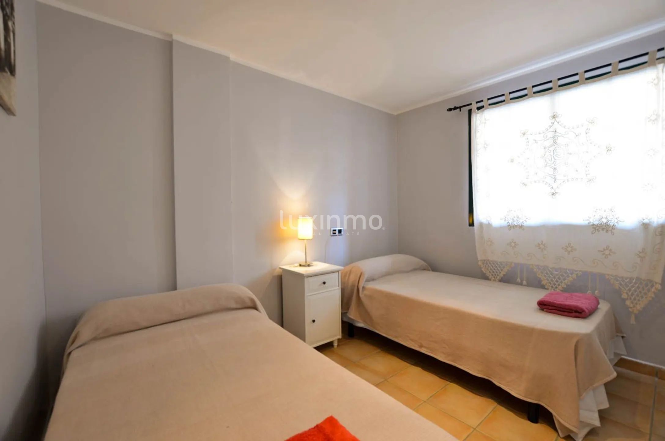 Apartamento soleado en primera línea de playa en Mascarat Altea — photo 14