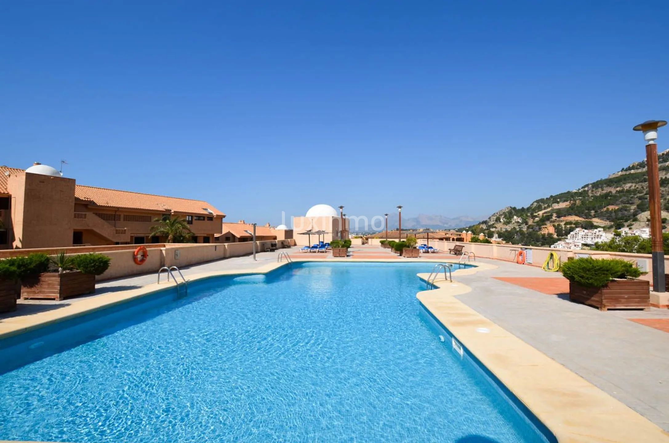 Apartamento soleado en primera línea de playa en Mascarat Altea — photo 18