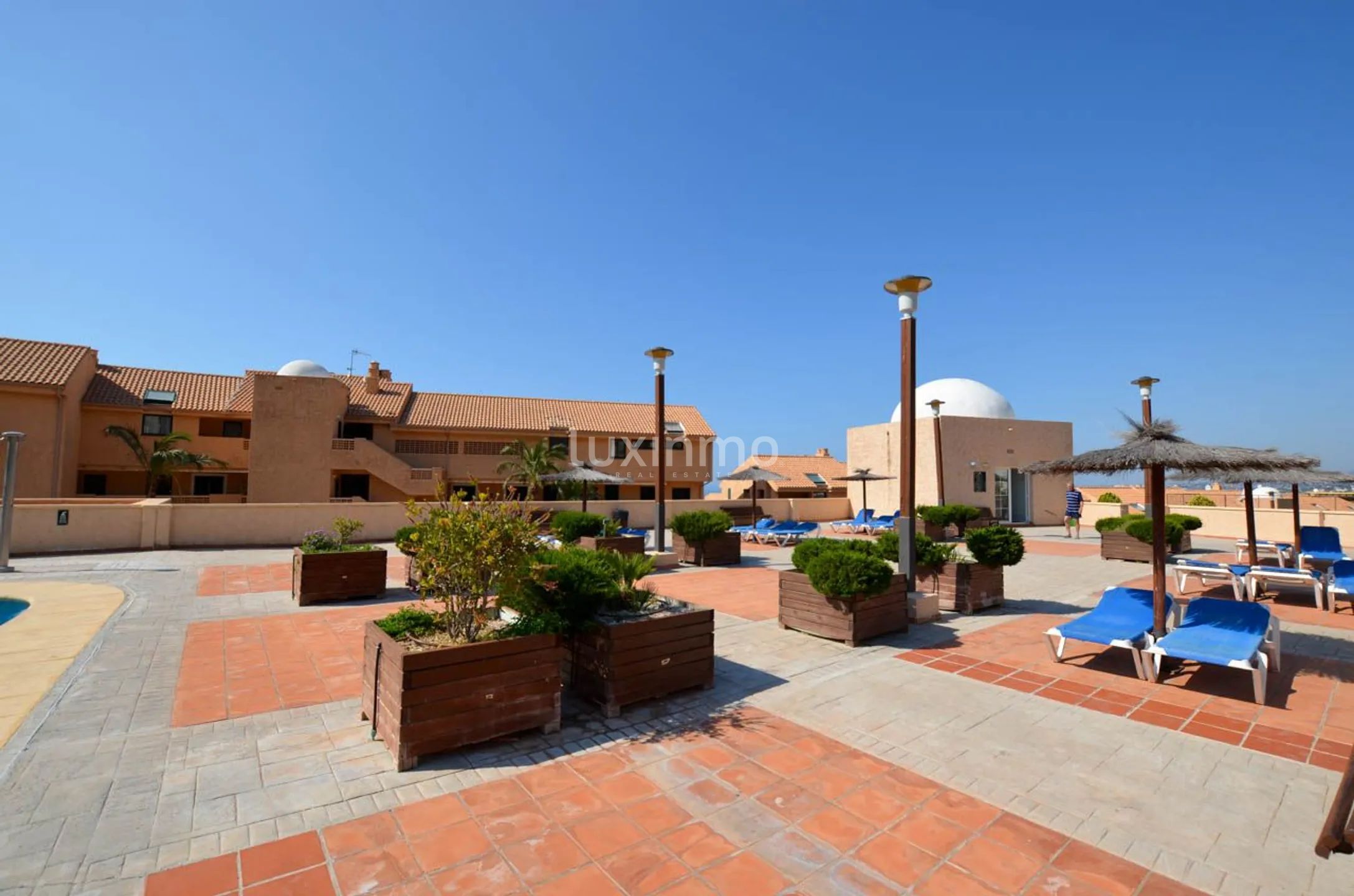 Apartamento soleado en primera línea de playa en Mascarat Altea — photo 19