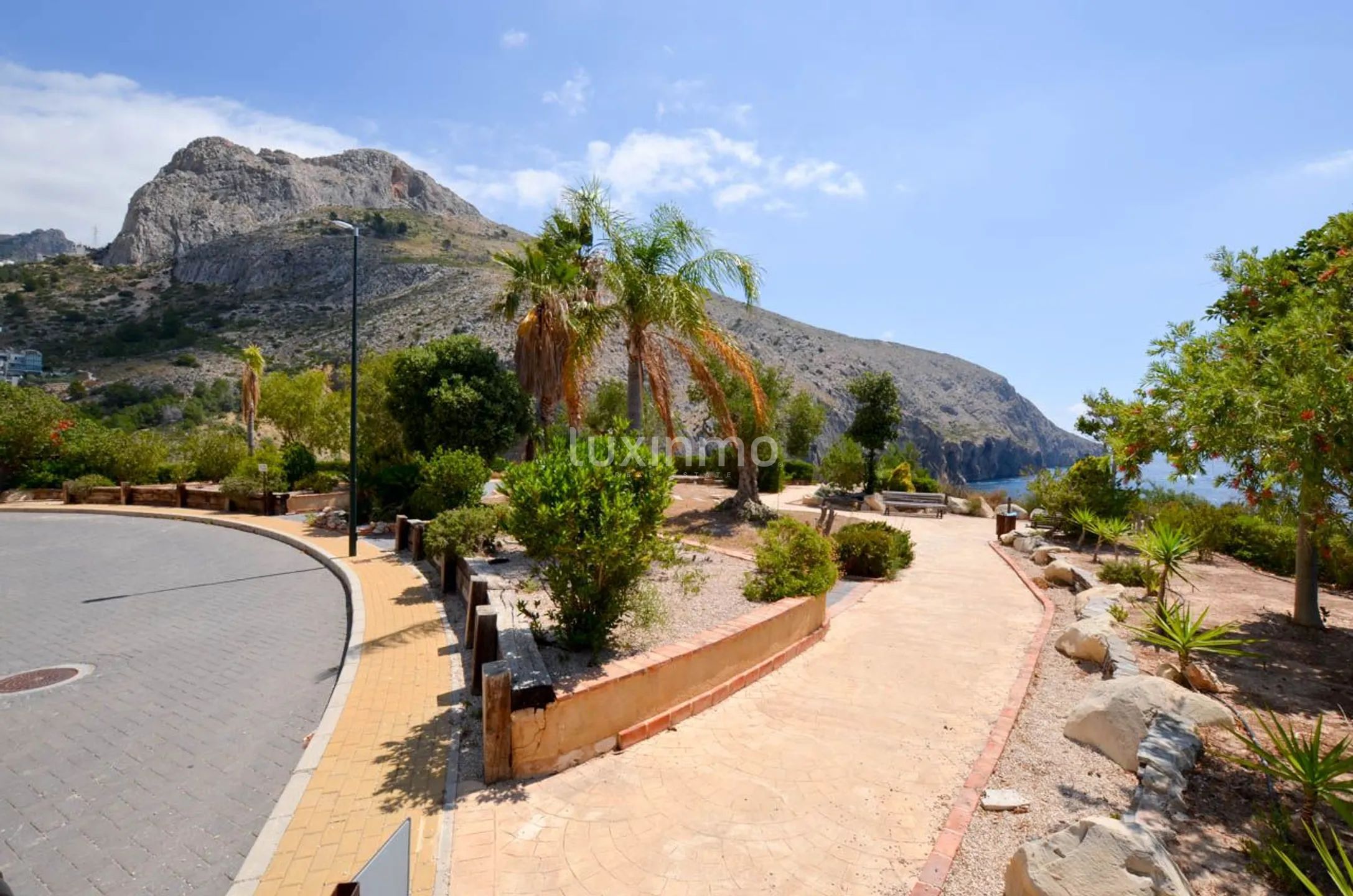 Apartamento soleado en primera línea de playa en Mascarat Altea — photo 3