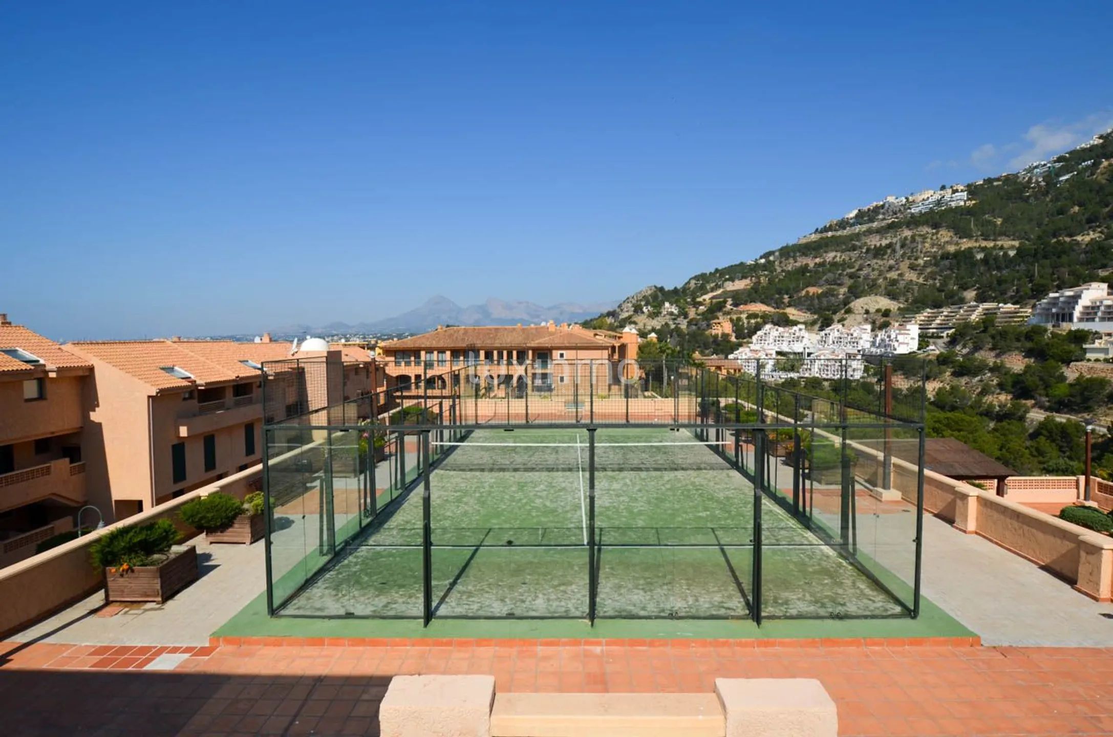 Apartamento soleado en primera línea de playa en Mascarat Altea — photo 8