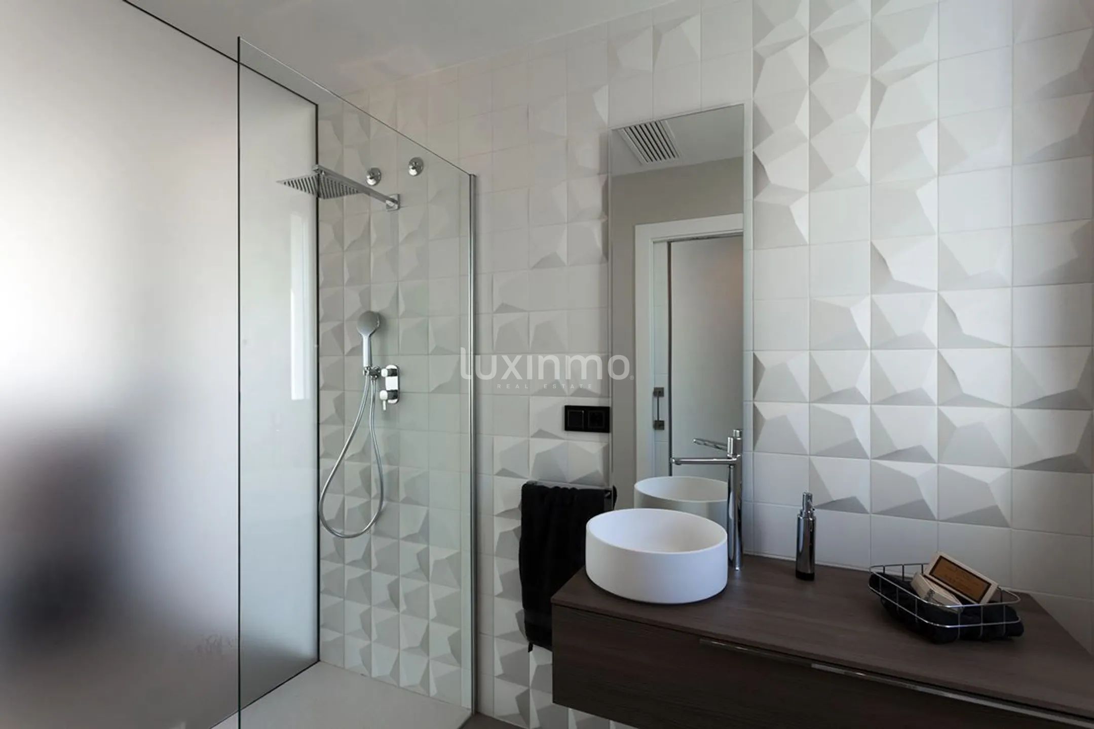Nowoczesny dom w kompleksie mieszkalnym w Balcón de Finestrat — photo 11