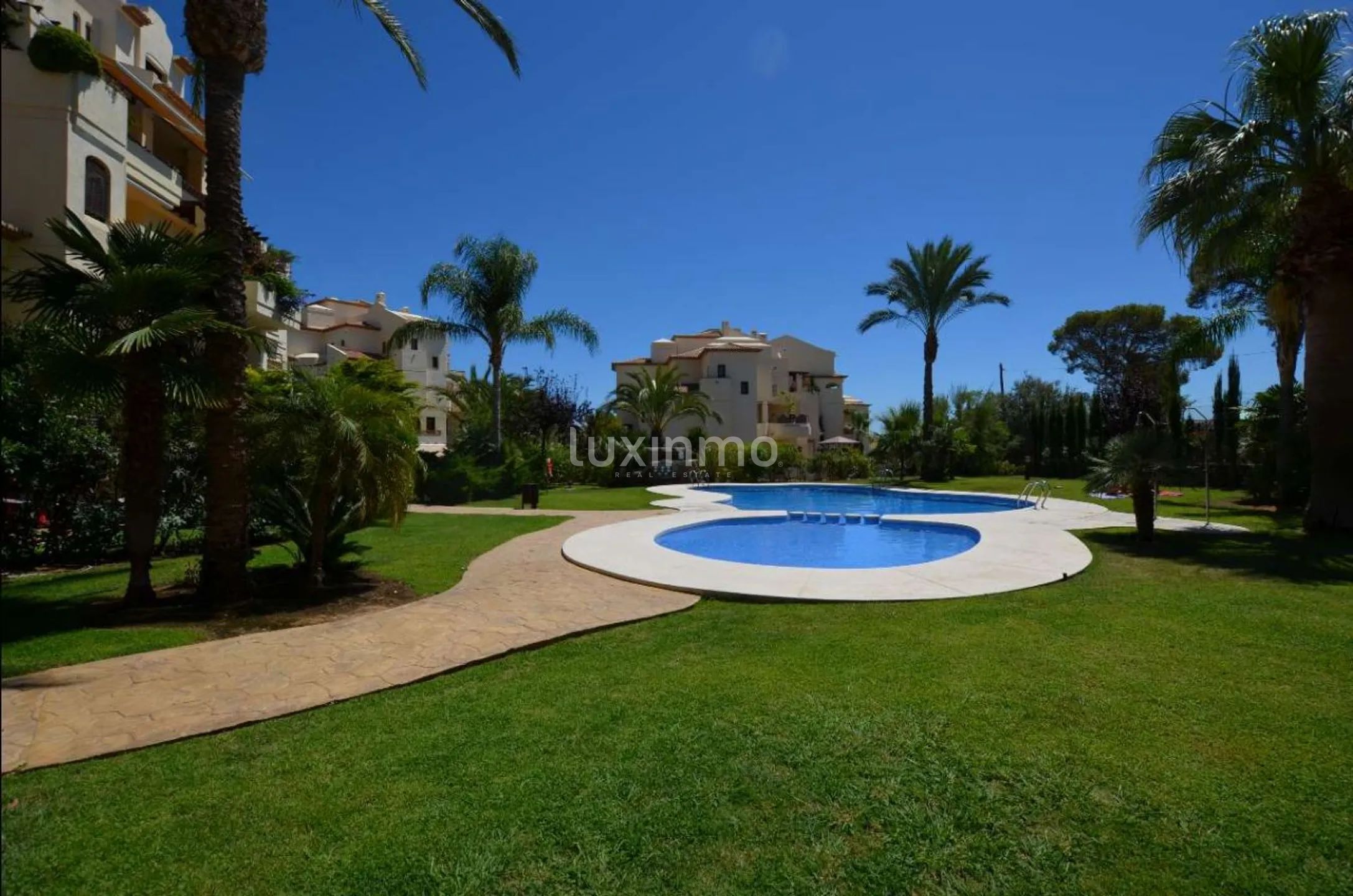 Se vende apartamento acogedor en Altea, urbanización Villa Gadea — photo 11