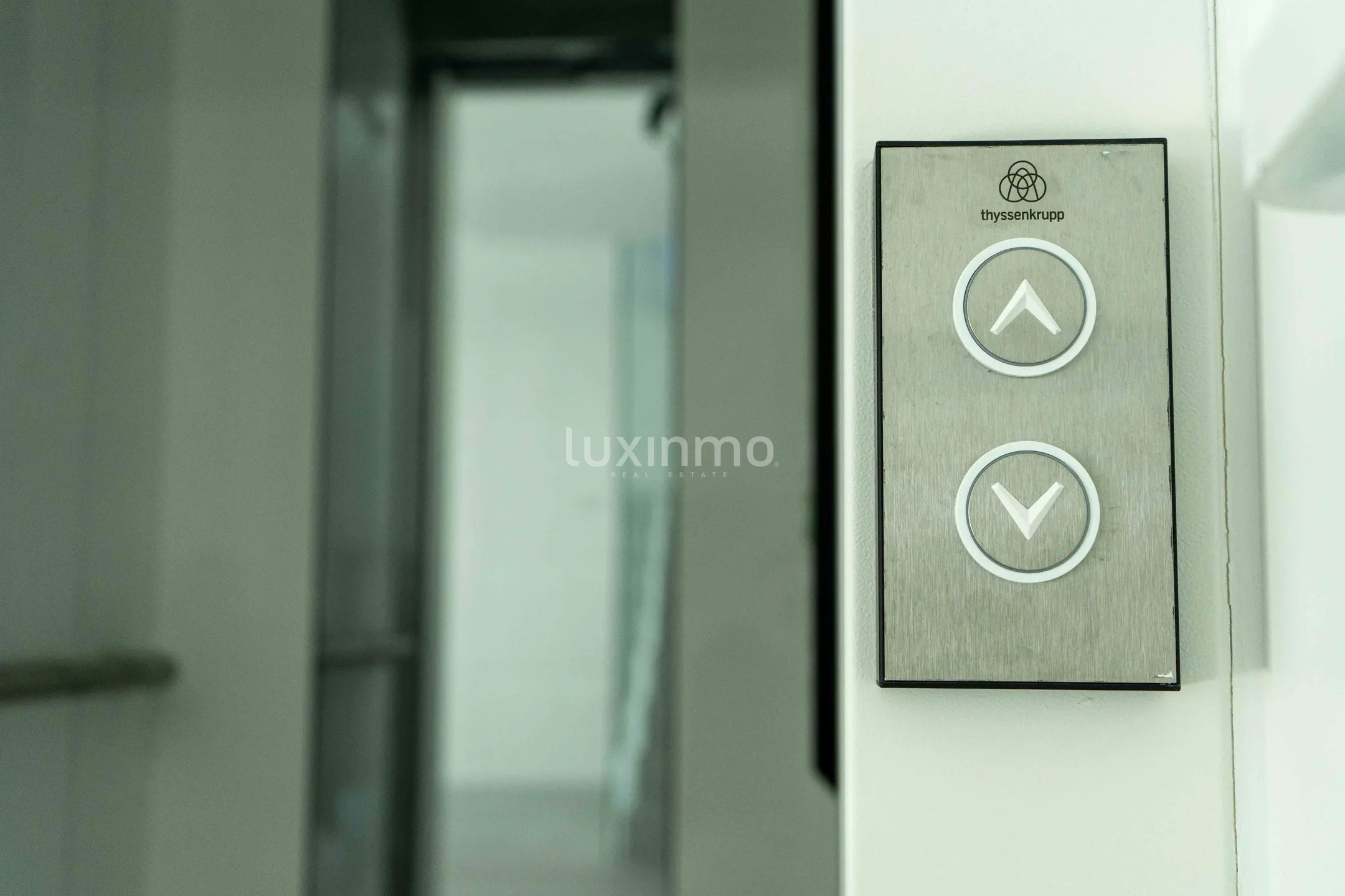 Вилла на первой береговой линии в Кампейо Аликанте — photo 9