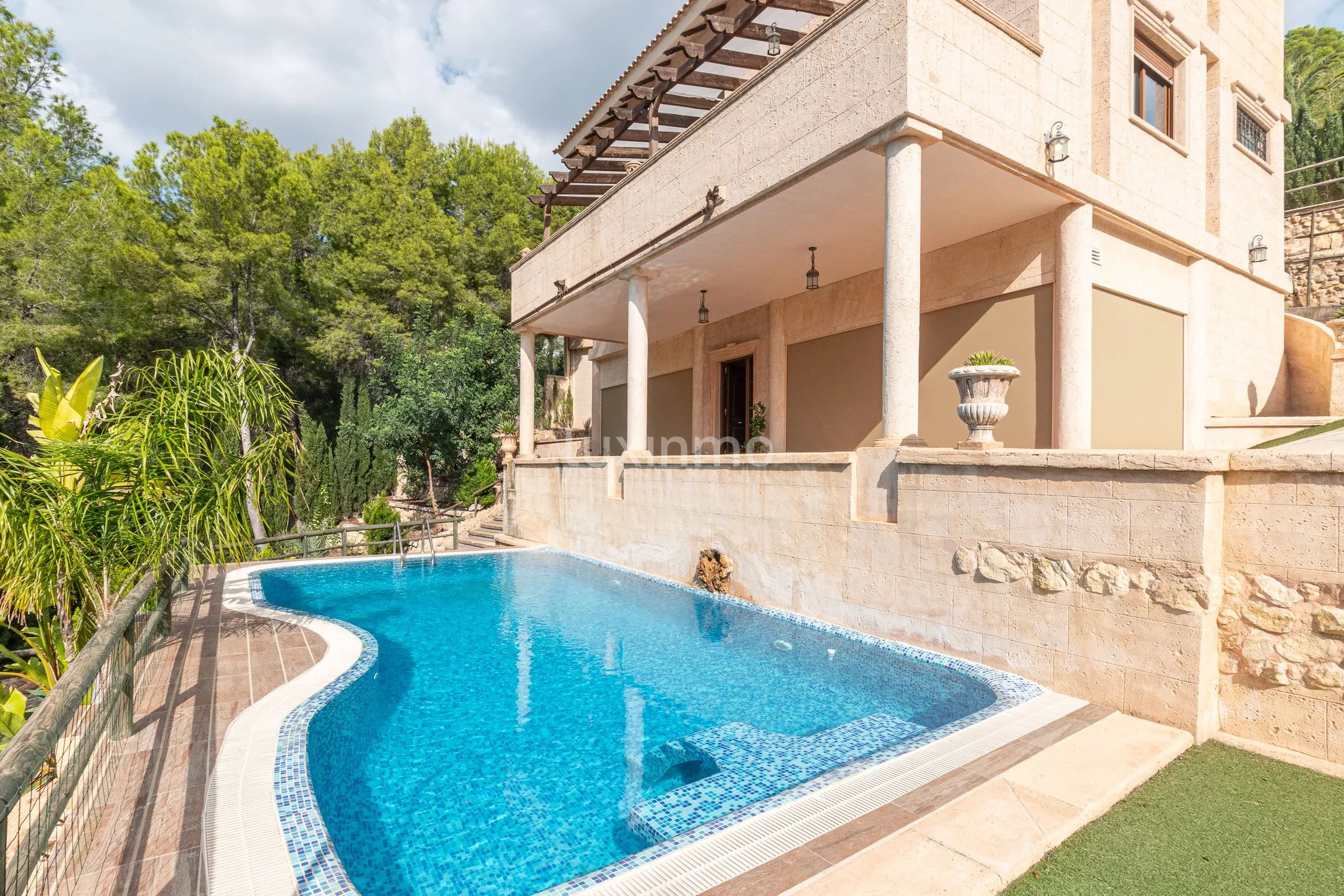 Til salgs fire soverom koselig Villa i Altea la Vella — photo 1