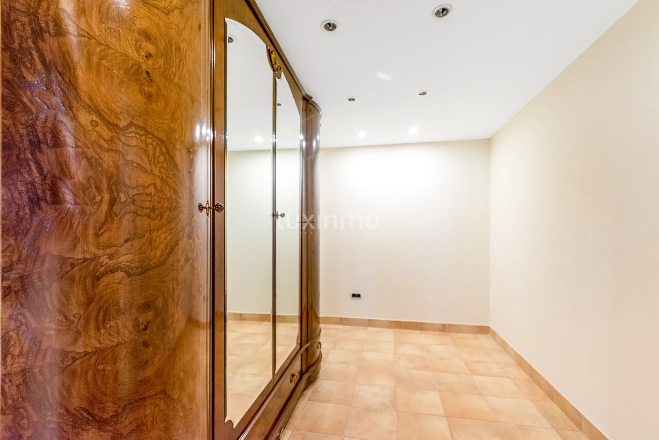 For sale exclusive villa in Calpe with panoramic views — photo 12