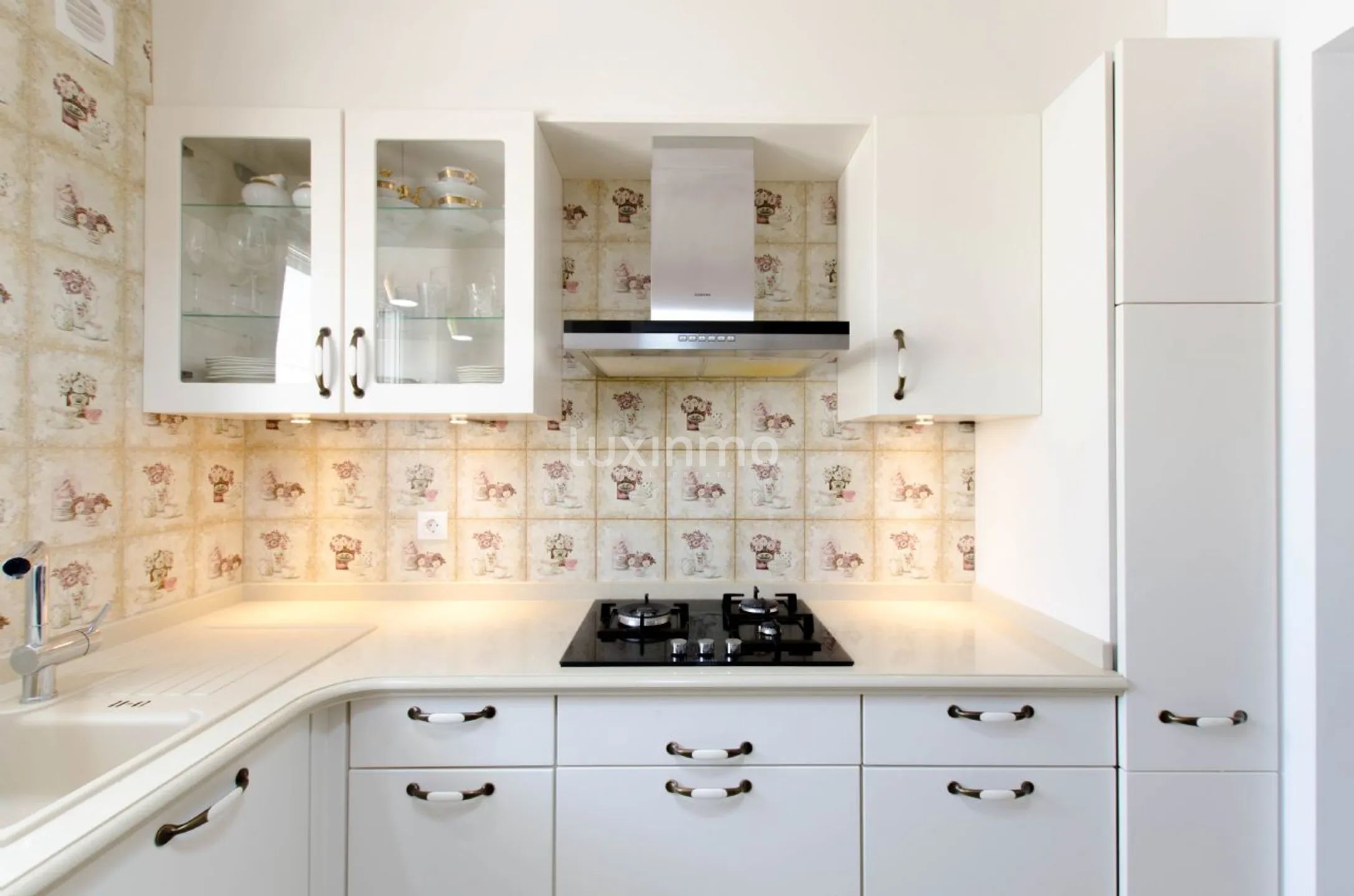 For salg nylig renovert Villa i La Nucia med privat basseng — photo 16