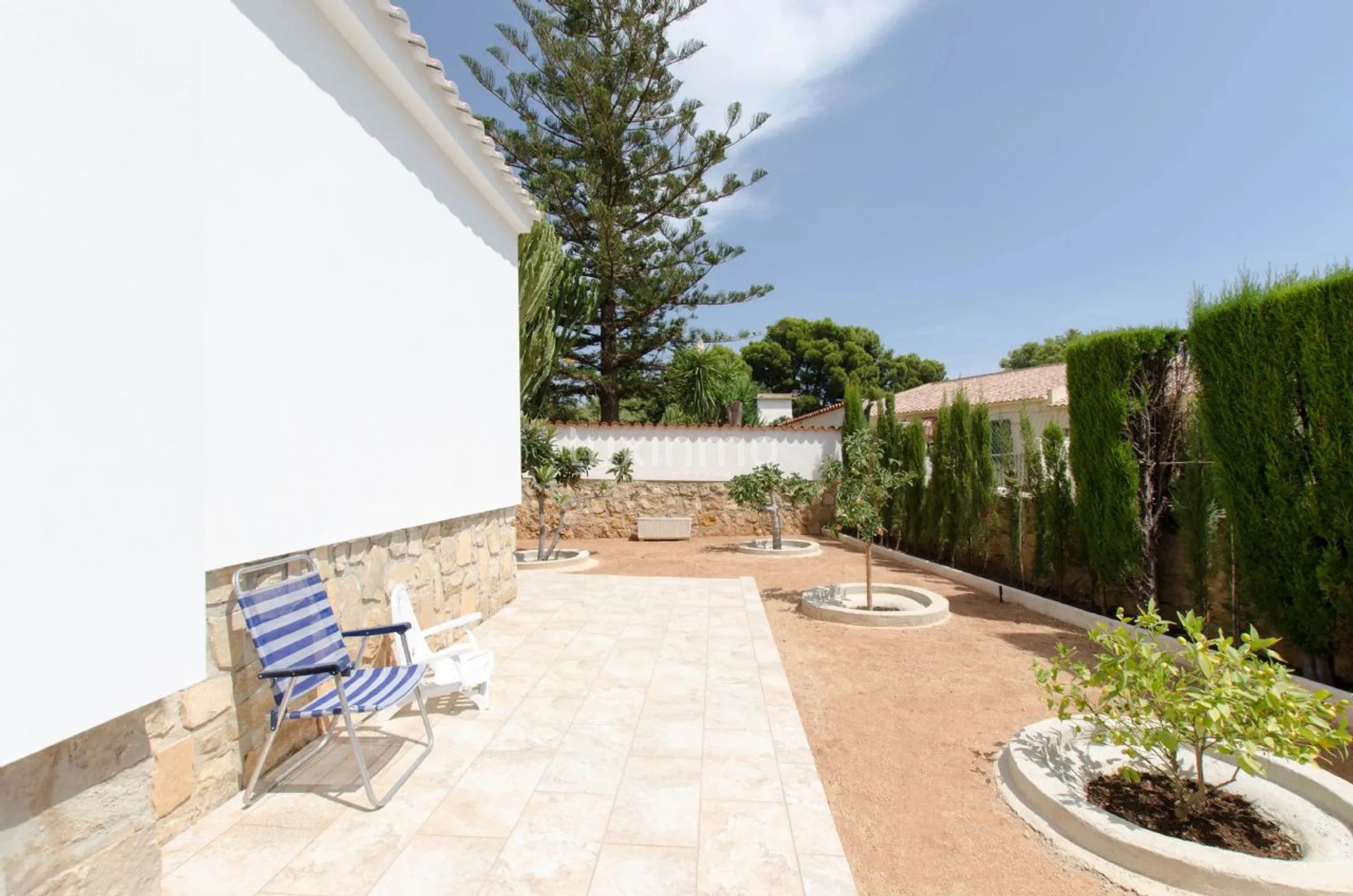 For salg nylig renovert Villa i La Nucia med privat basseng — photo 20