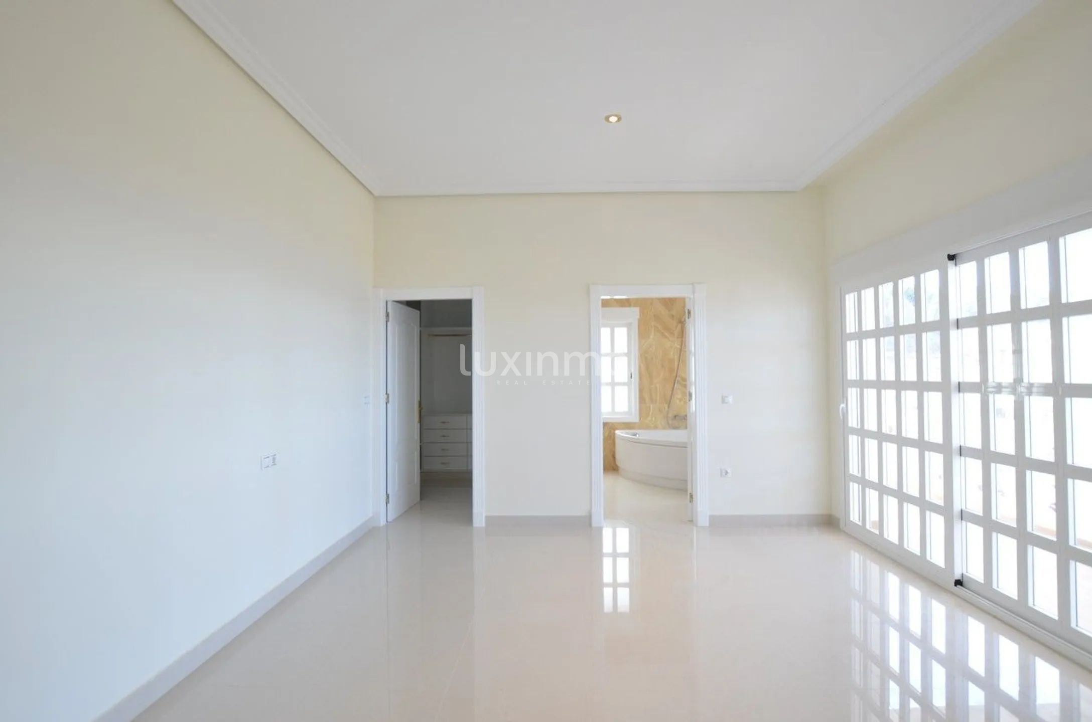 Newly built villa with sea views in Sierra Altea — photo 26