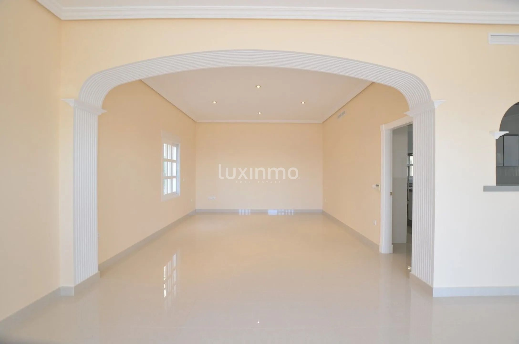 Nybygd Villa med havutsikt i Sierra Altea — photo 31