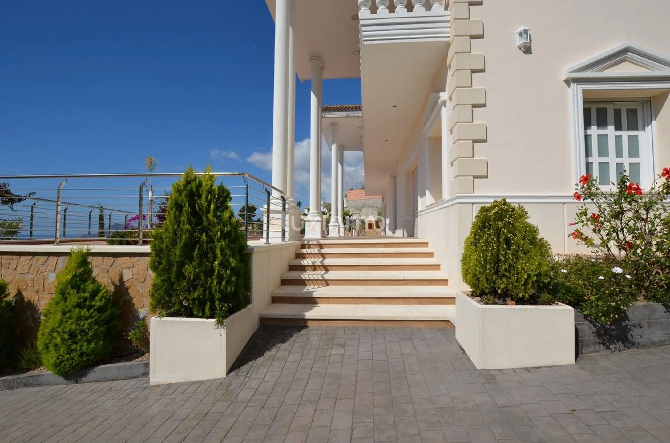 Nybygd Villa med havutsikt i Sierra Altea — photo 34