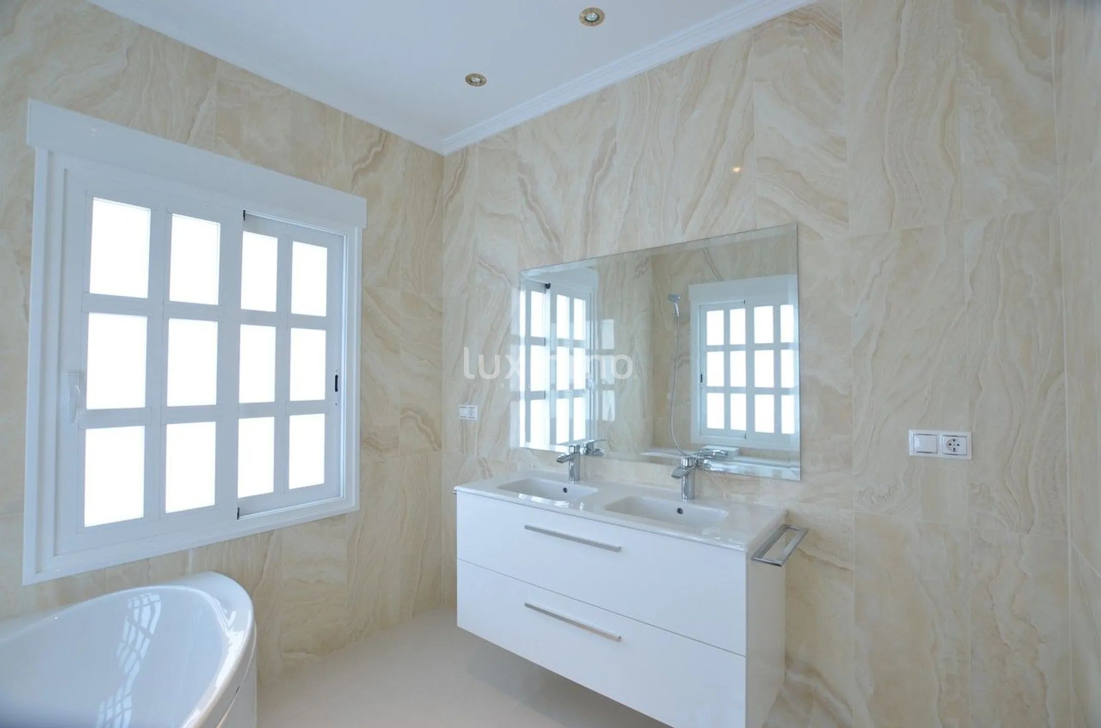 Nybygd Villa med havutsikt i Sierra Altea — photo 5