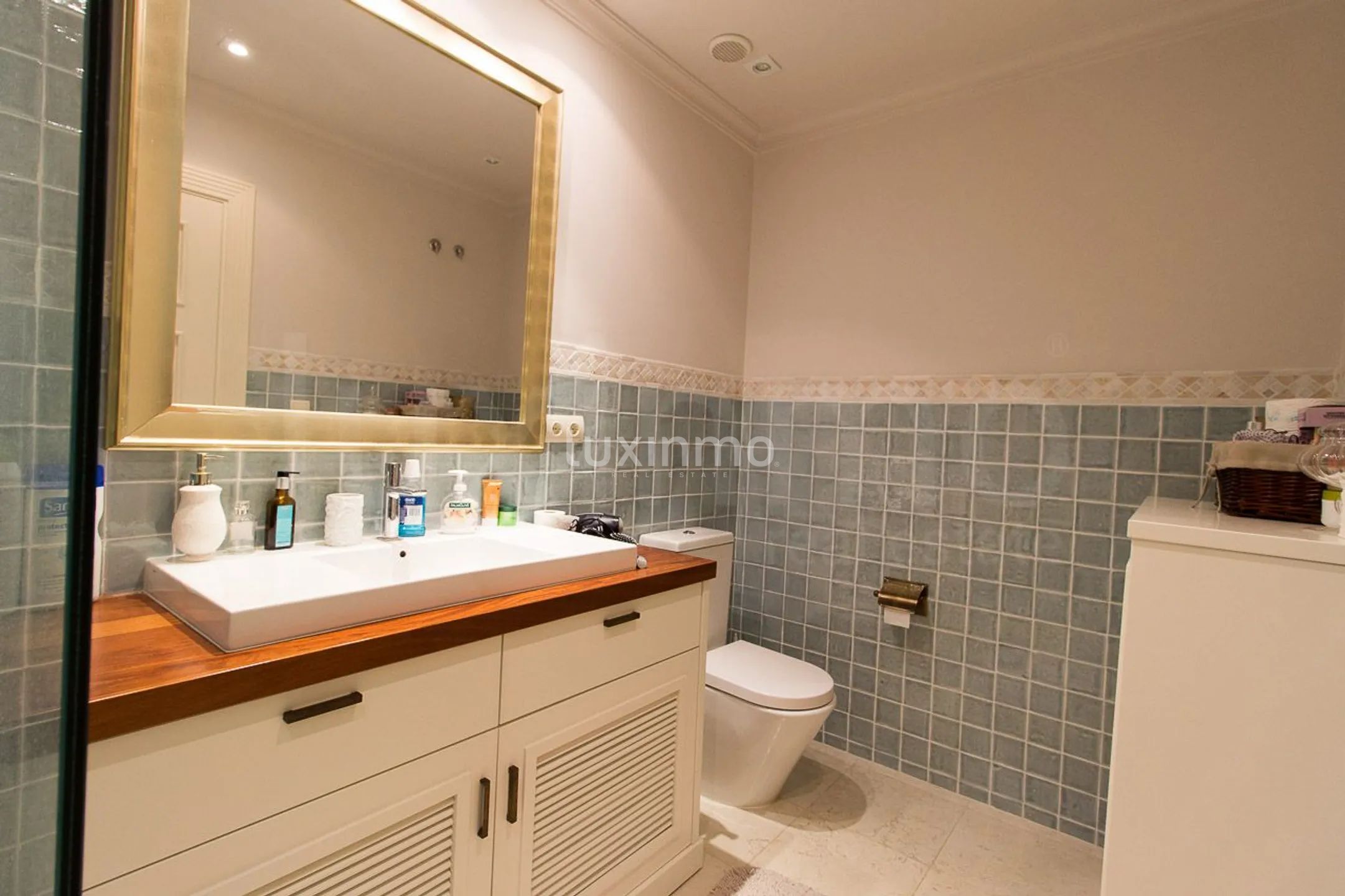 For sale apartment in Villa Gadea Altea with sea views — photo 14