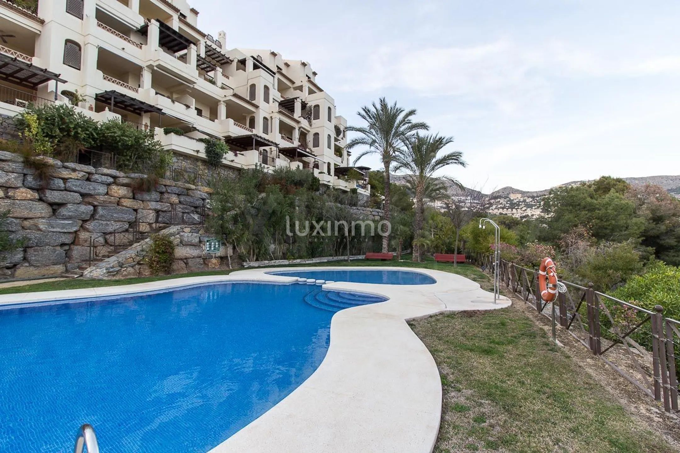 For sale apartment in Villa Gadea Altea with sea views — photo 21