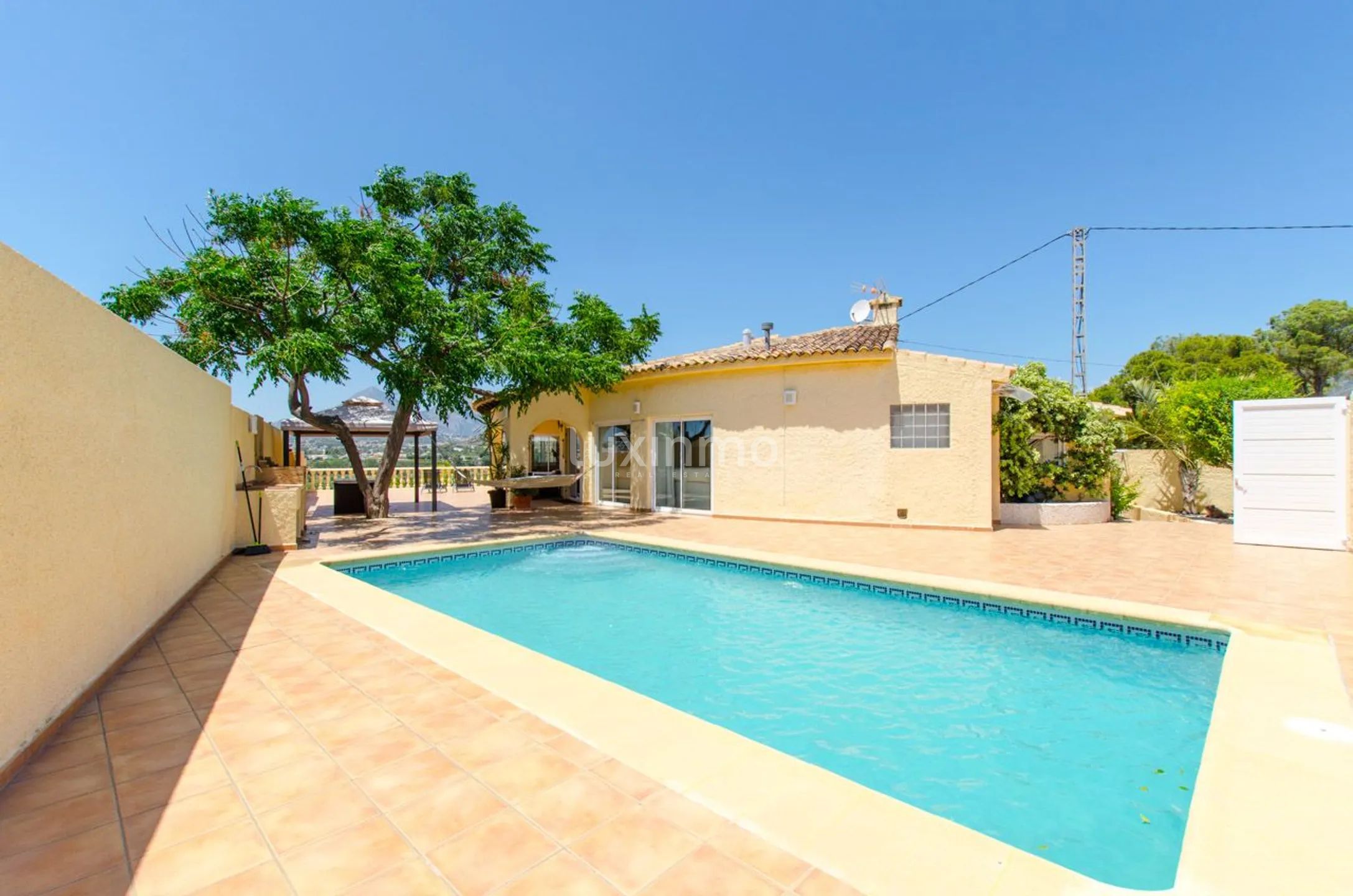 Wunderbares Haus zum Verkauf in der Stadt Altea in Costa Blanca