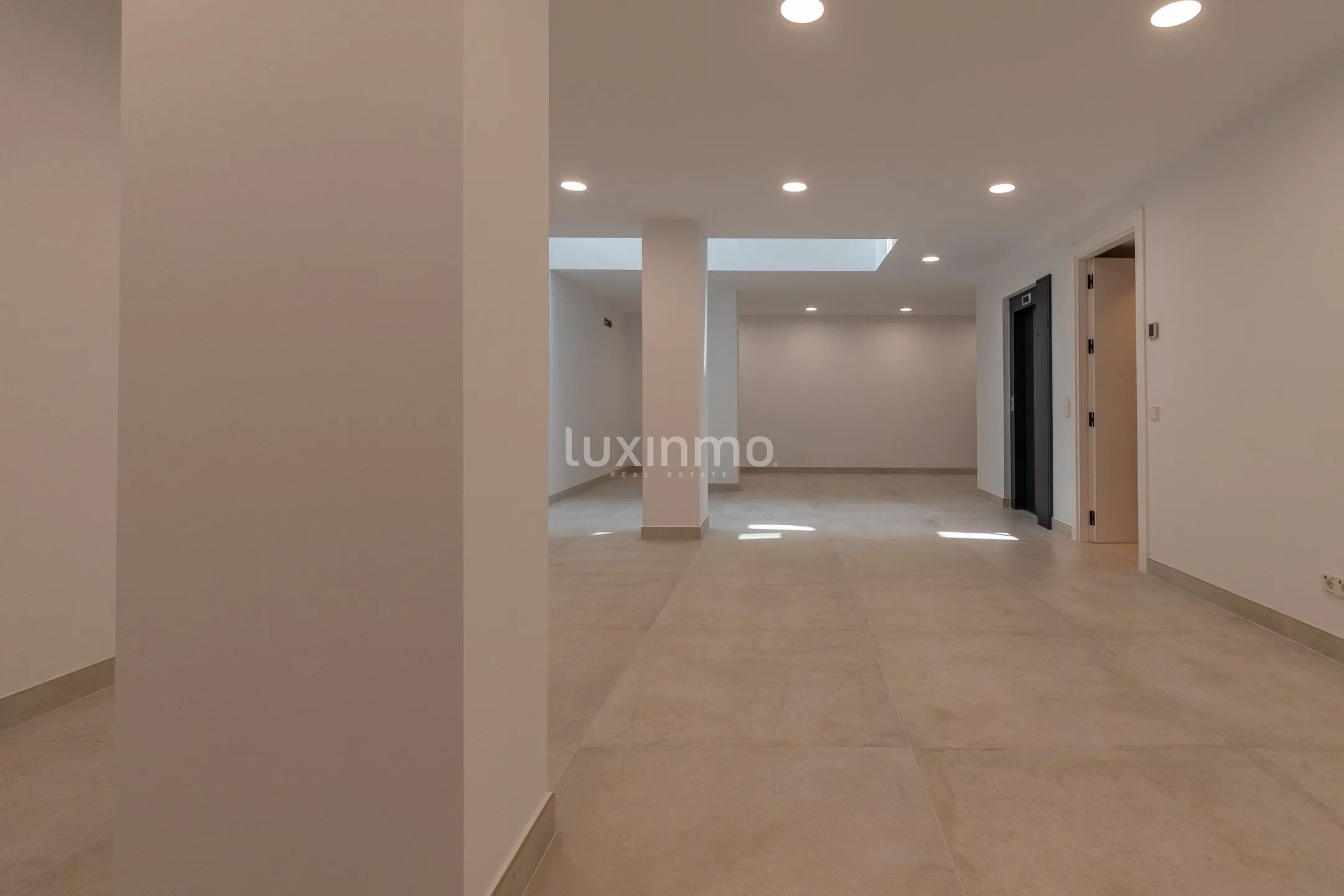 Neu gebaute Villa zum Verkauf in Altea Hills — photo 43