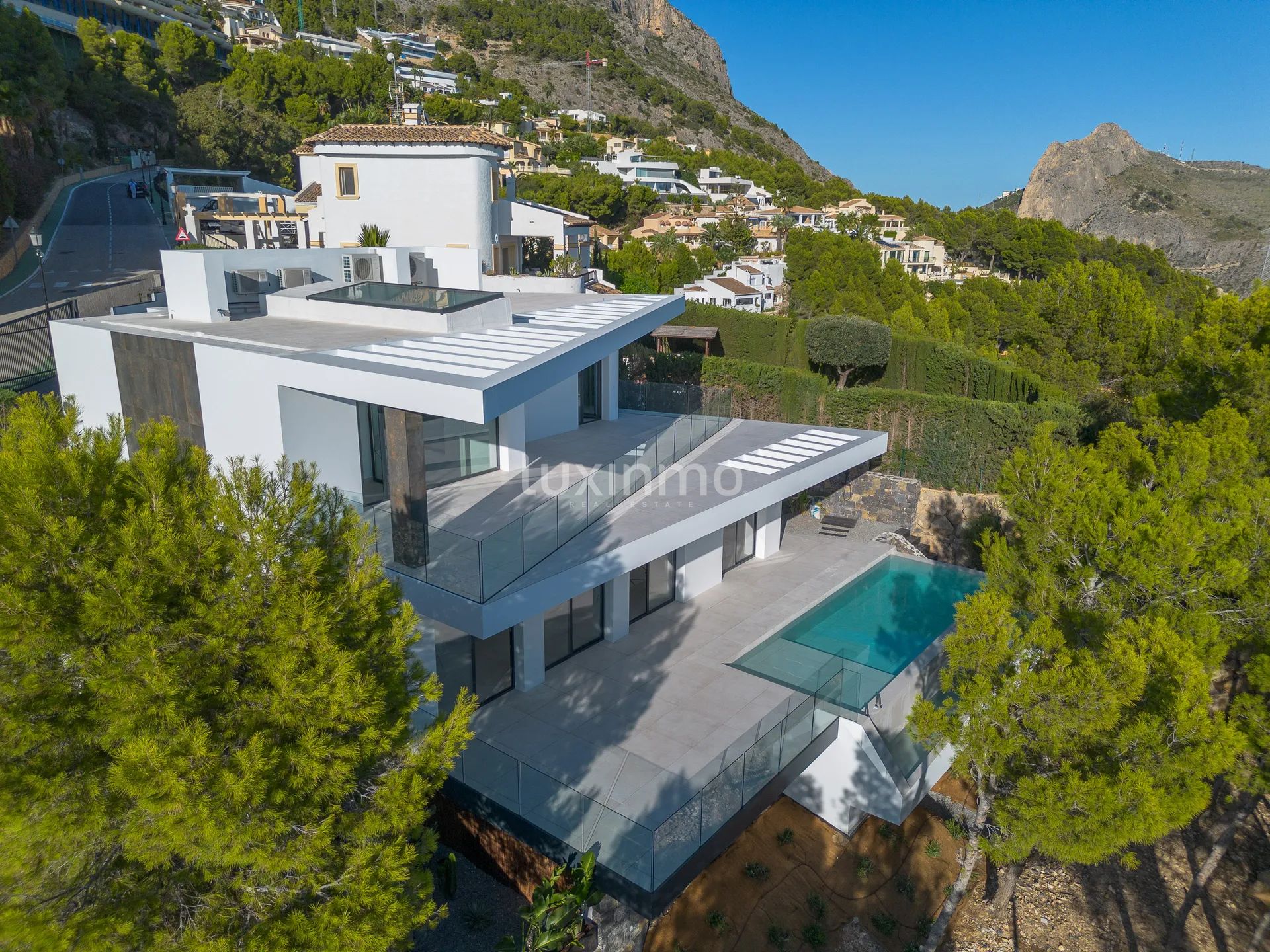 Neu gebaute Villa zum Verkauf in Altea Hills — photo 56