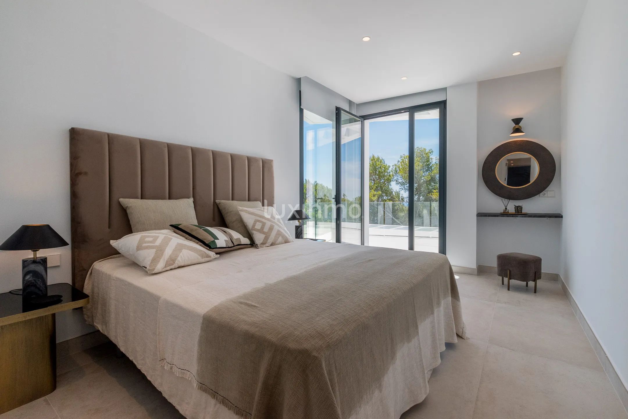 Neu gebaute Villa zum Verkauf in Altea Hills — photo 19