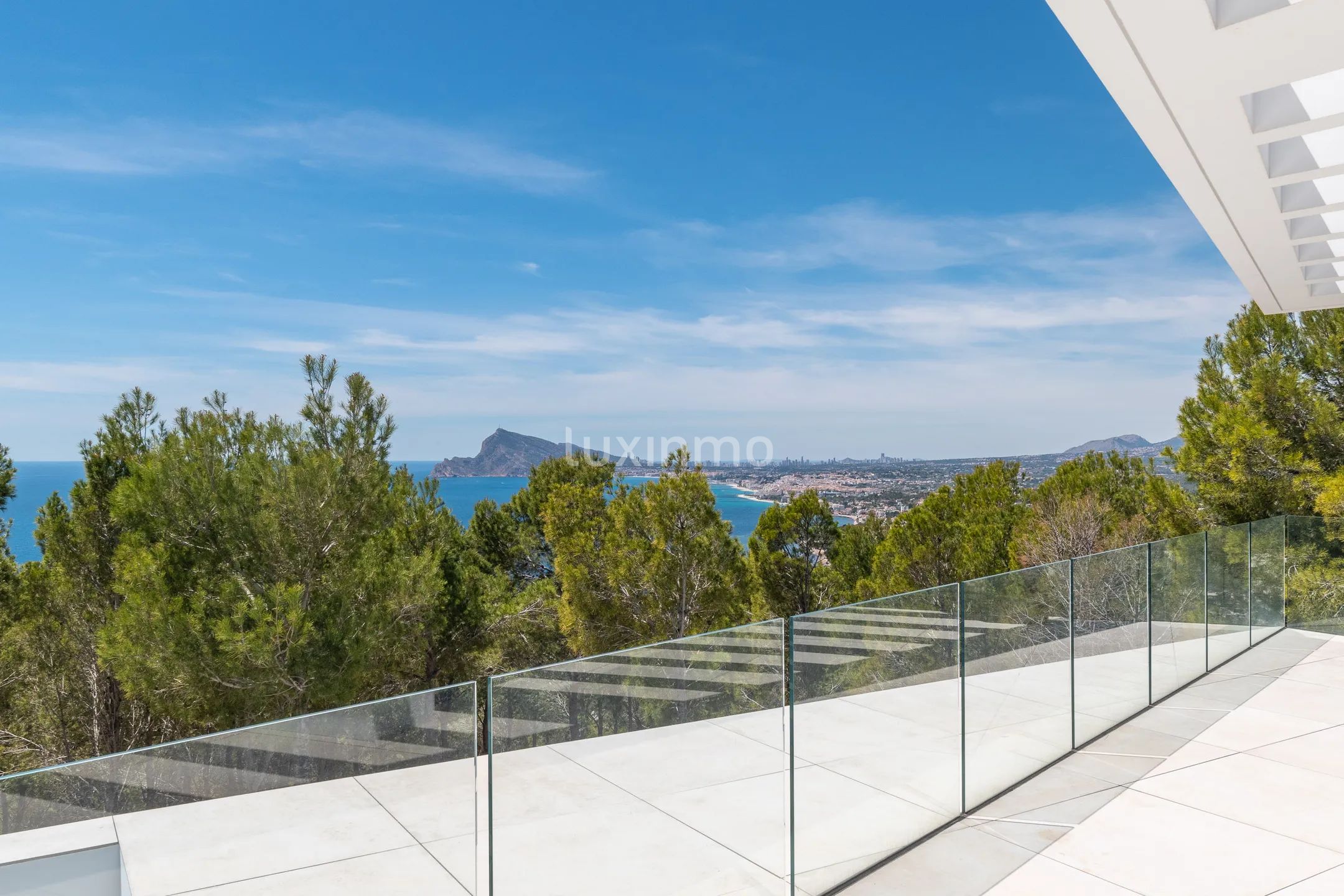 Neu gebaute Villa zum Verkauf in Altea Hills — photo 14