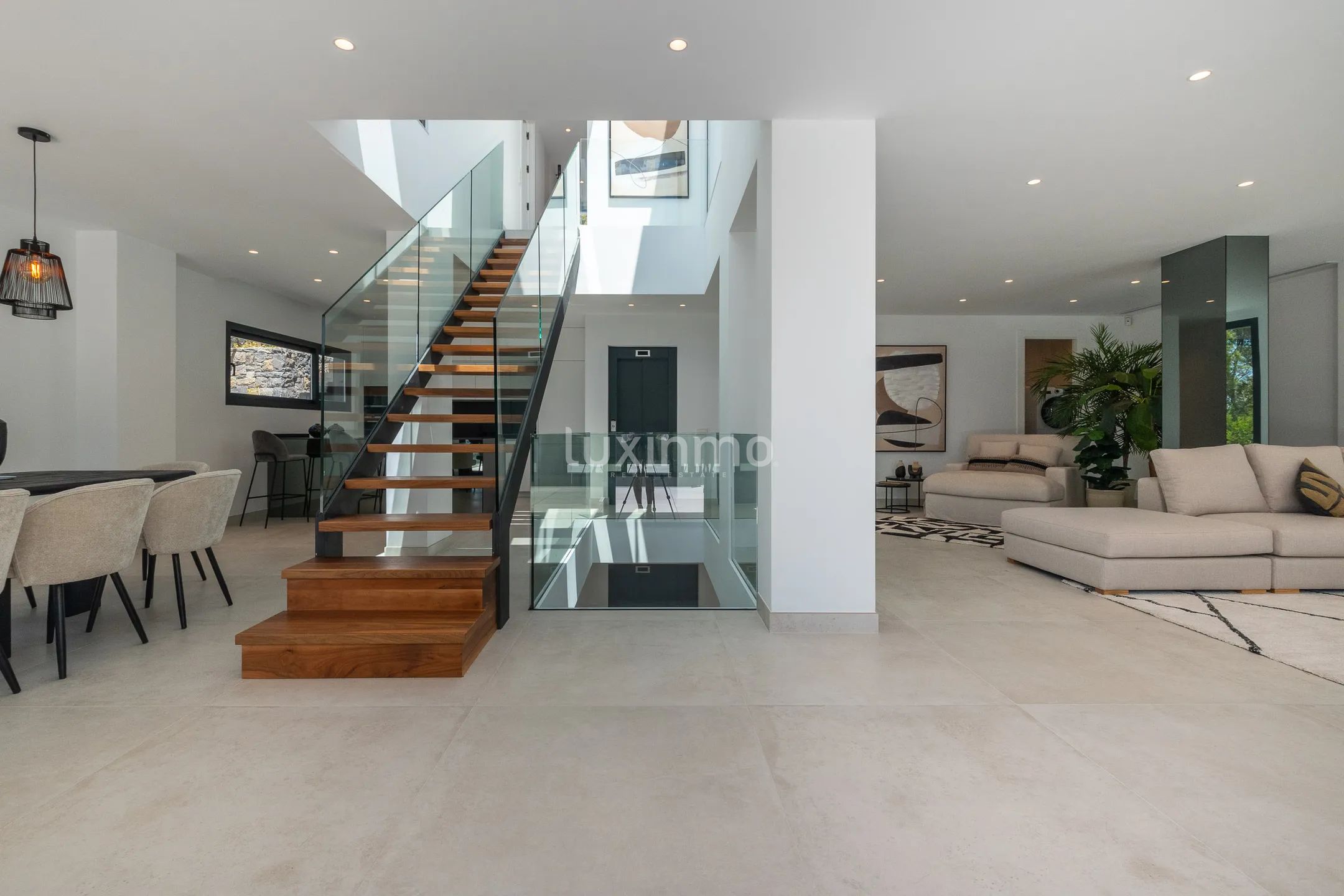 Neu gebaute Villa zum Verkauf in Altea Hills — photo 24