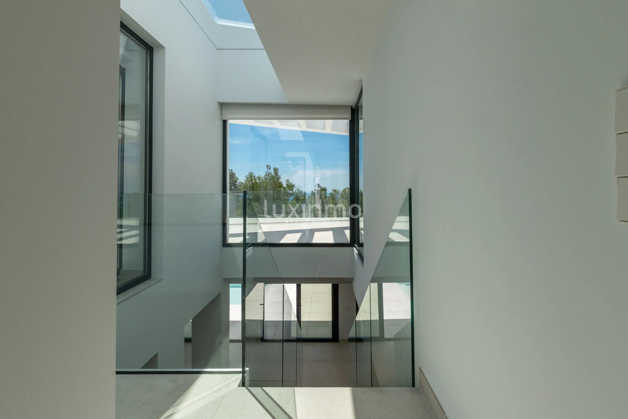 Neu gebaute Villa zum Verkauf in Altea Hills — photo 23