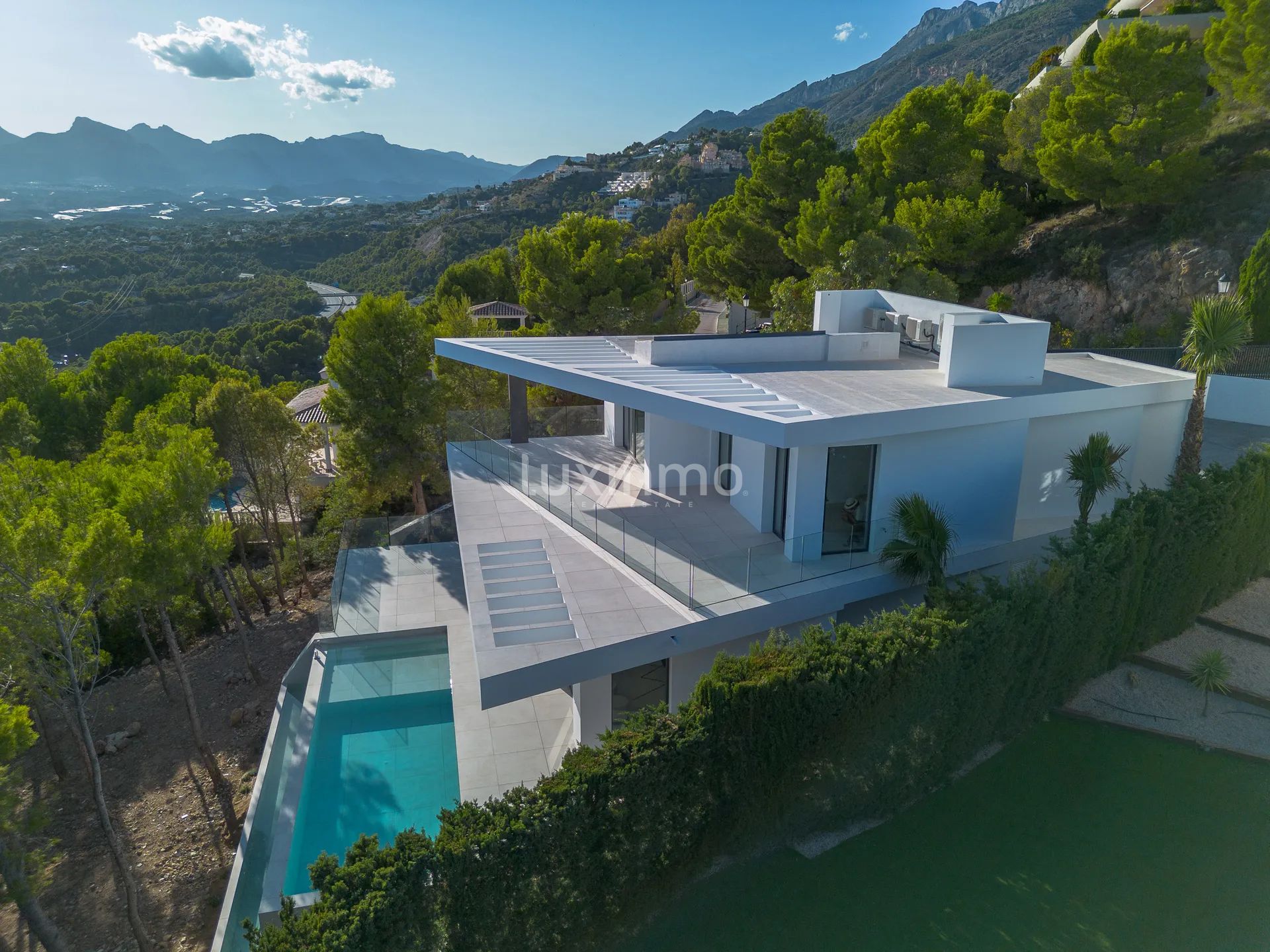 Neu gebaute Villa zum Verkauf in Altea Hills — photo 55
