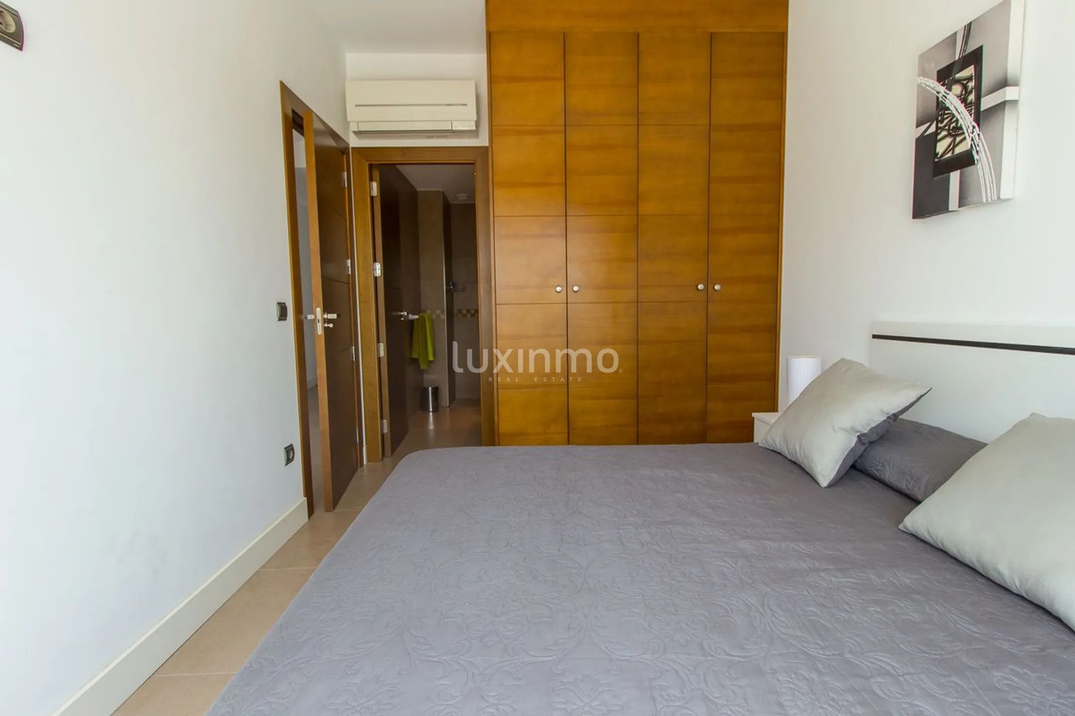 For sale luxury apartment in front of the yacht club of Altea — photo 13