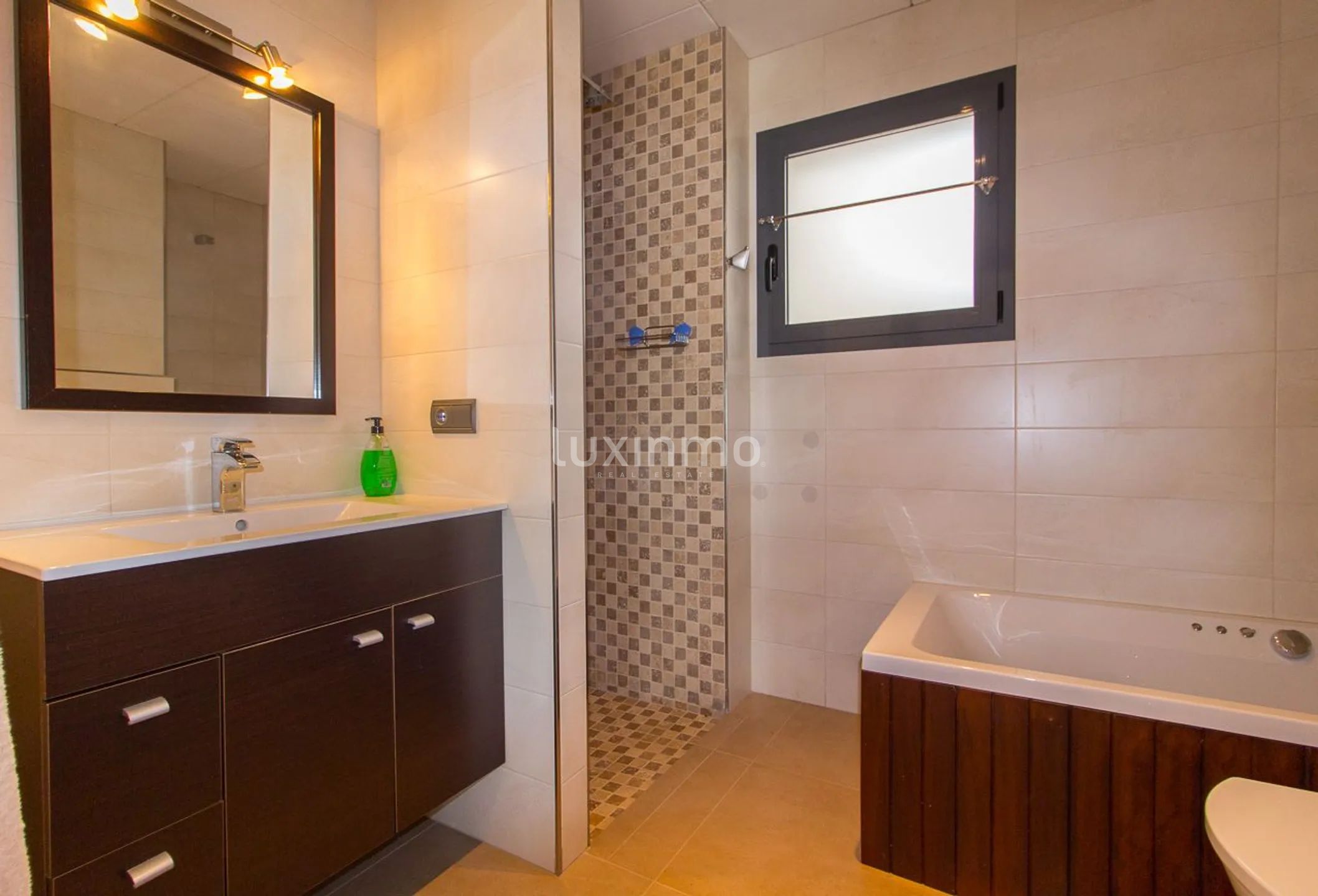 For sale luxury apartment in front of the yacht club of Altea — photo 3
