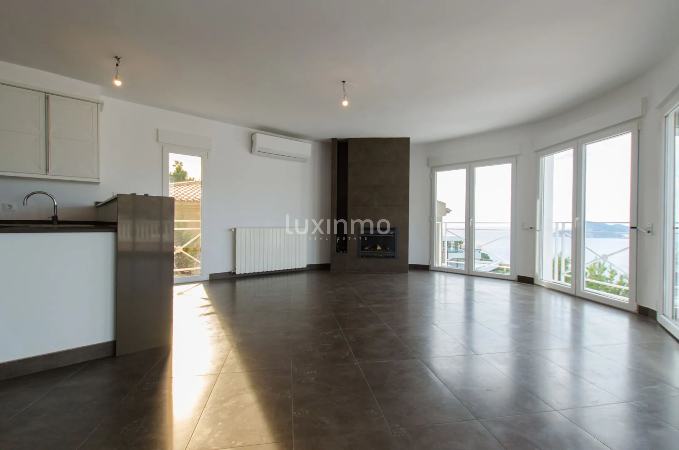 Villa with sea views in Altea Hills — photo 11