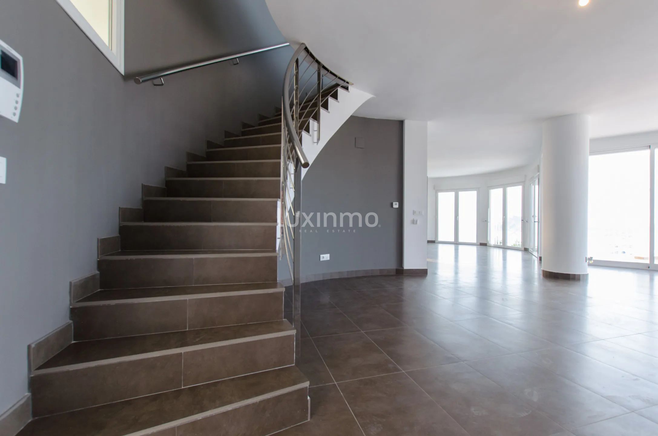 Villa with sea views in Altea Hills — photo 22