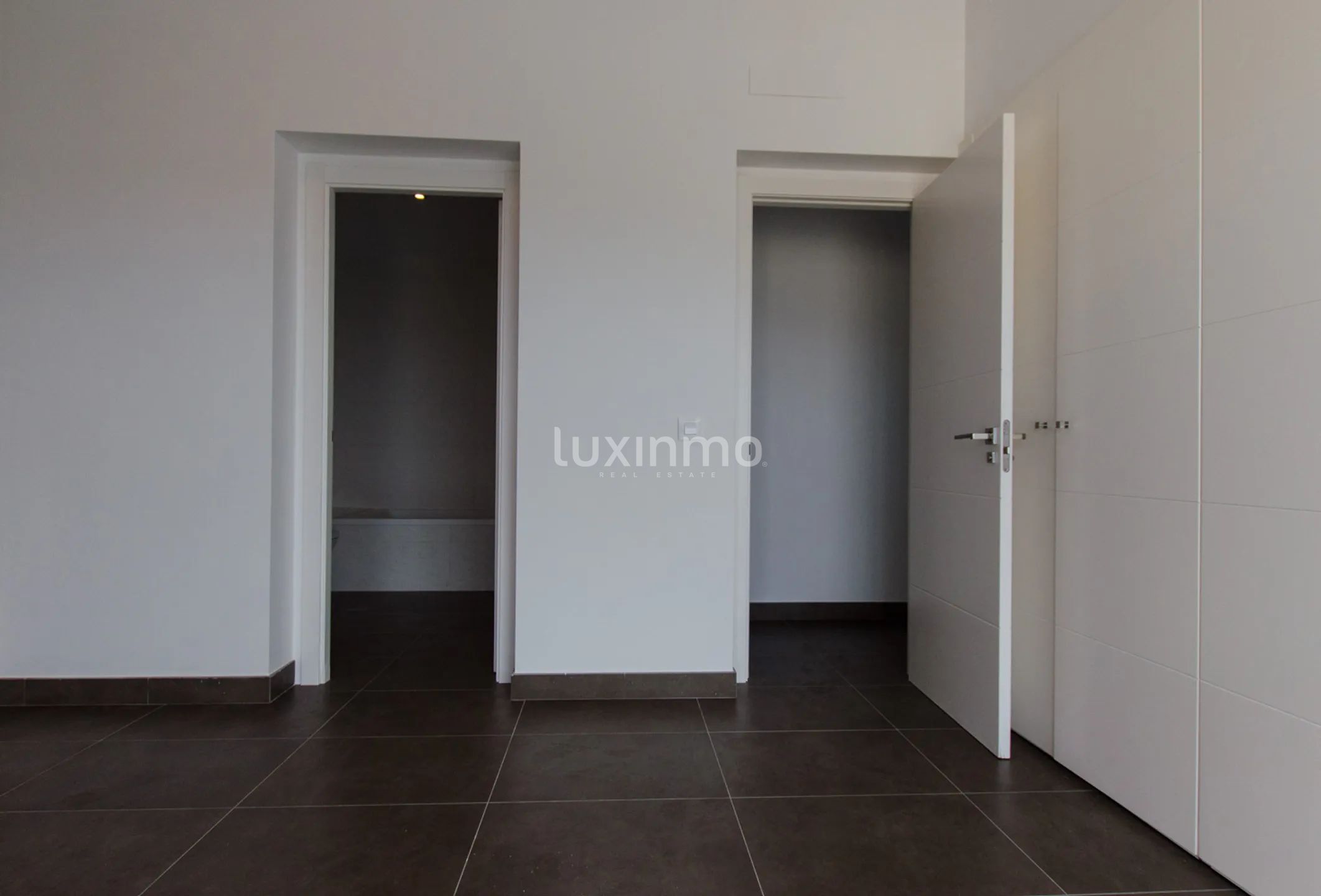 Villa with sea views in Altea Hills — photo 29