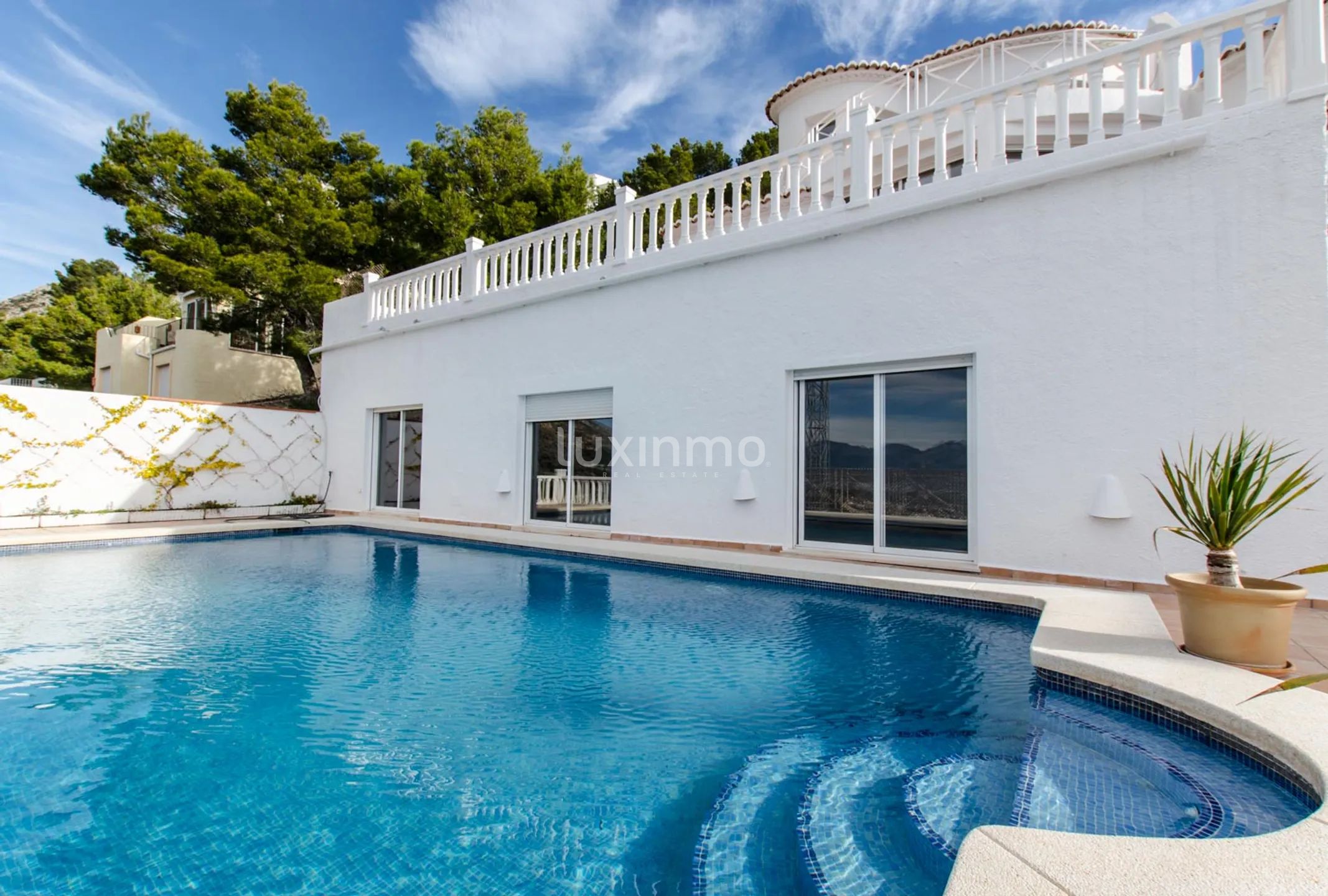 Villa with sea views in Altea Hills — photo 4