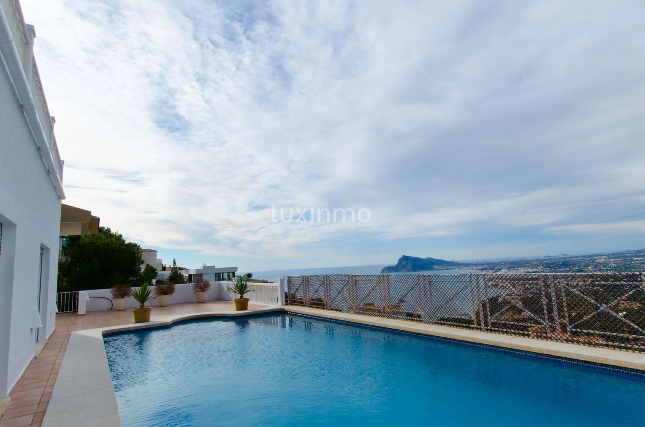 Villa with sea views in Altea Hills — photo 7