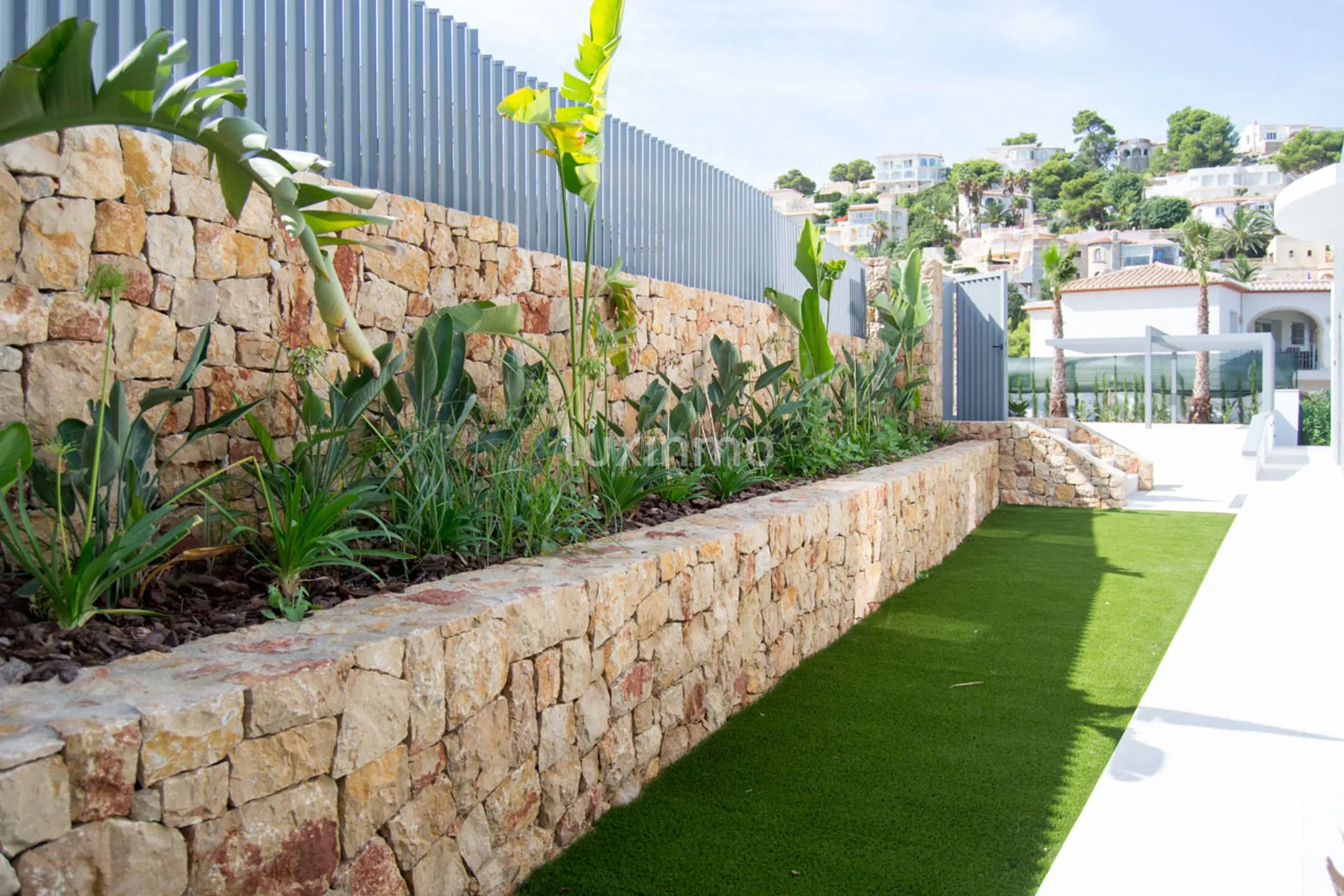Nouvelle villa de style moderne surplombant le Portixol à Javea — photo 11