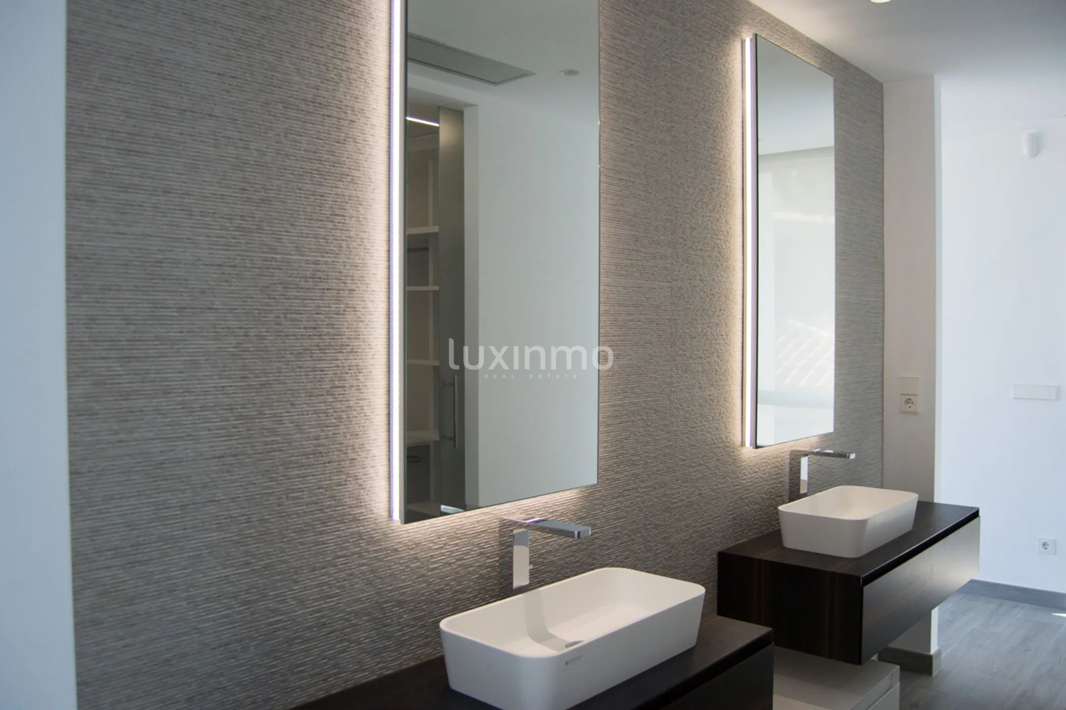 Nouvelle villa de style moderne surplombant le Portixol à Javea — photo 29