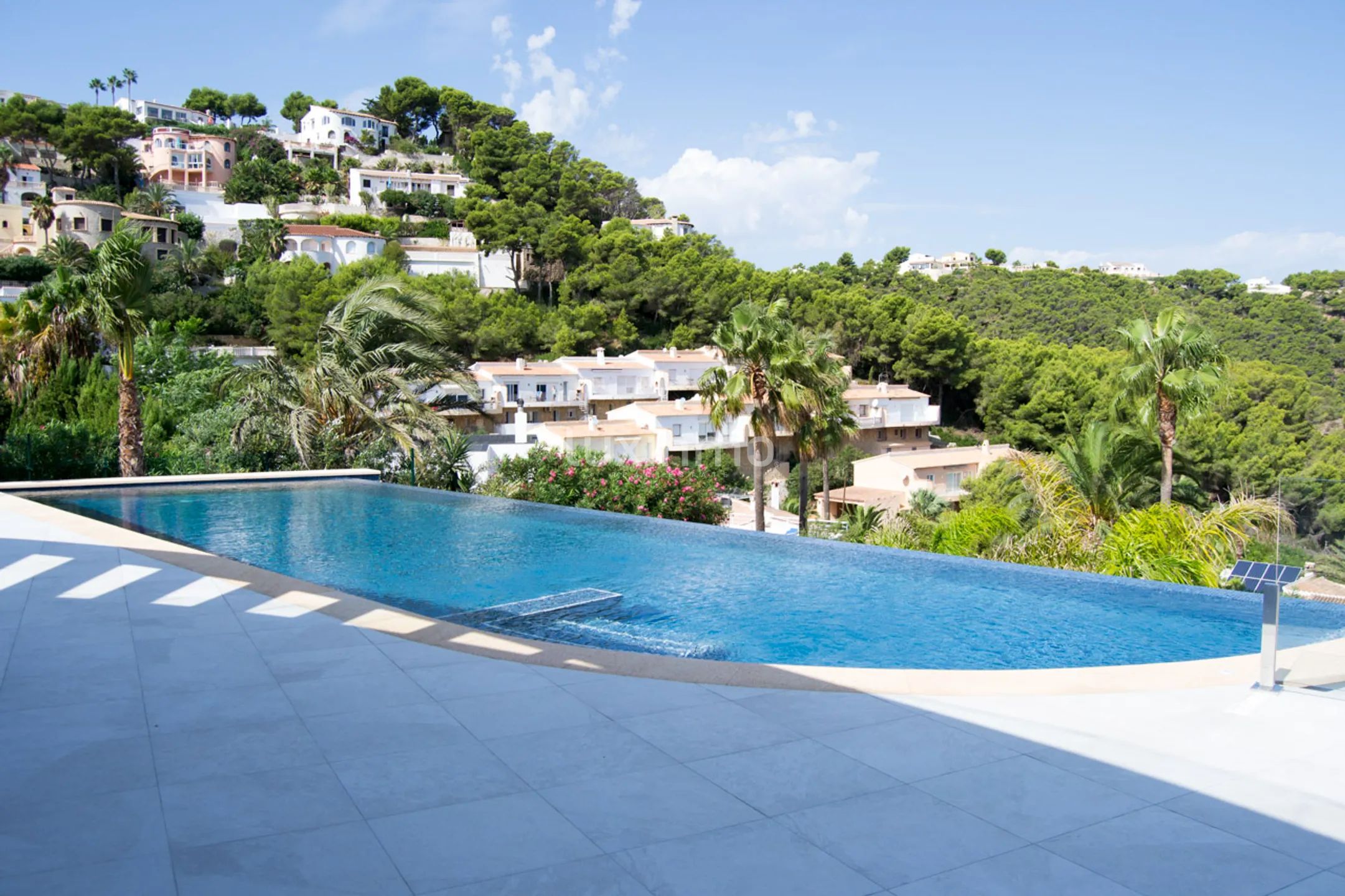 Nouvelle villa de style moderne surplombant le Portixol à Javea — photo 47
