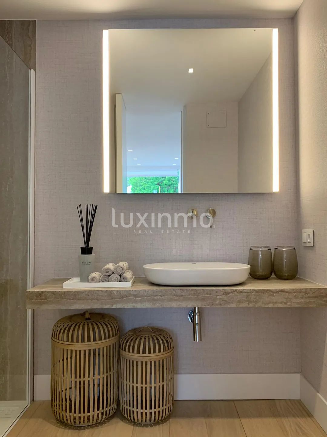 Appartements uniques sur le front de mer à Delfin Tower Benidorm — photo 21