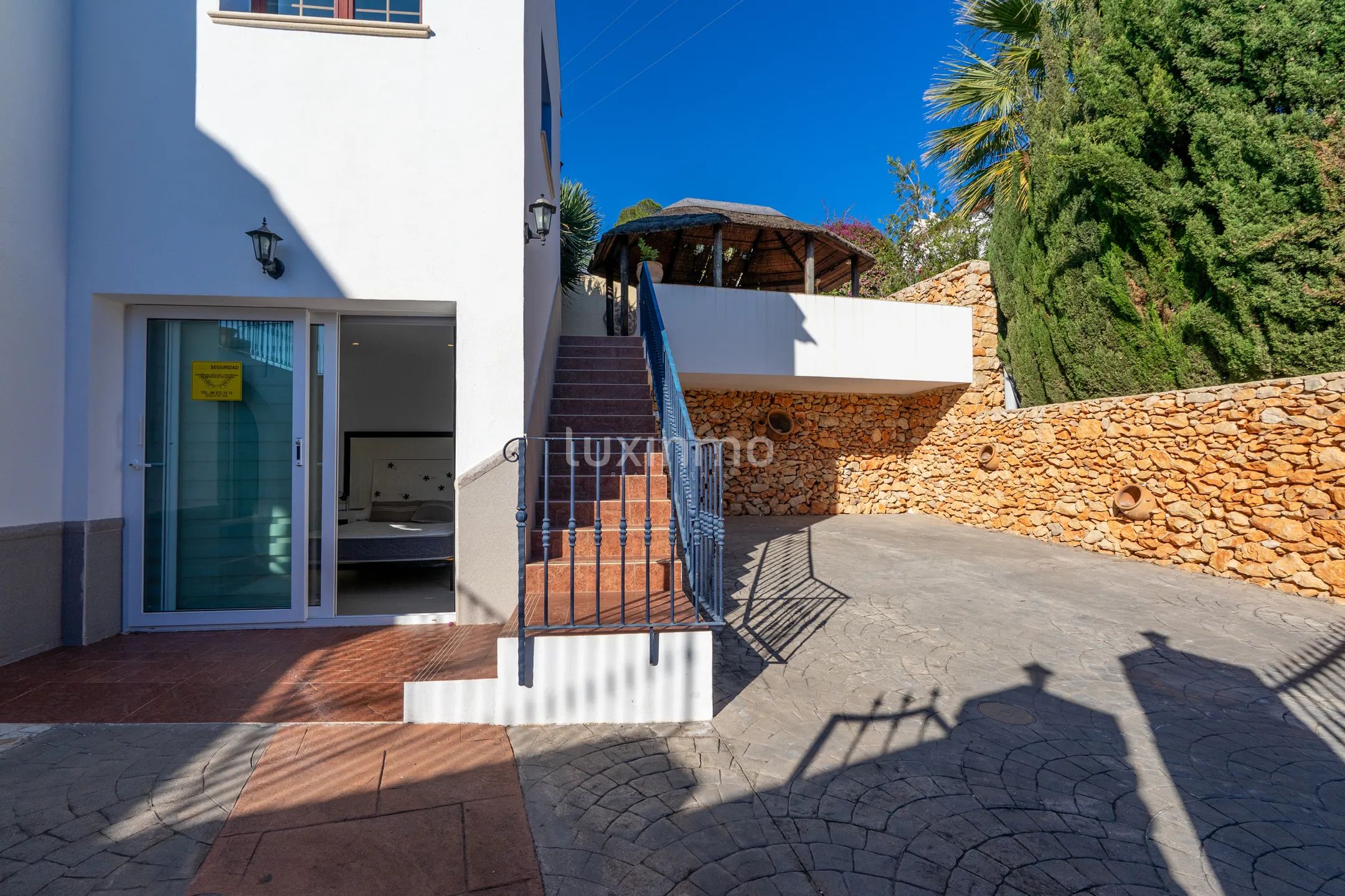 Villa with sea views for rent in Calpe — photo 4