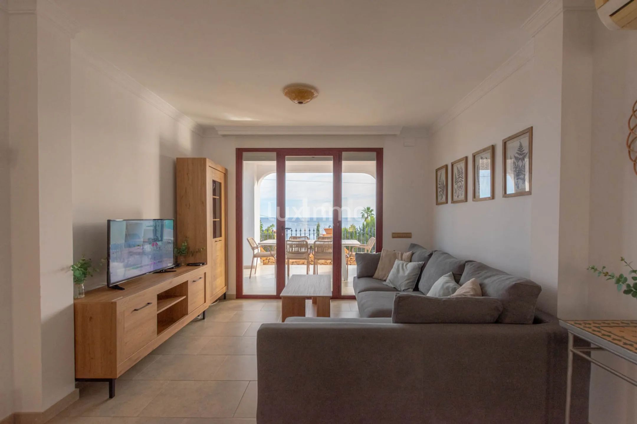 Villa with sea views for rent in Calpe — photo 11