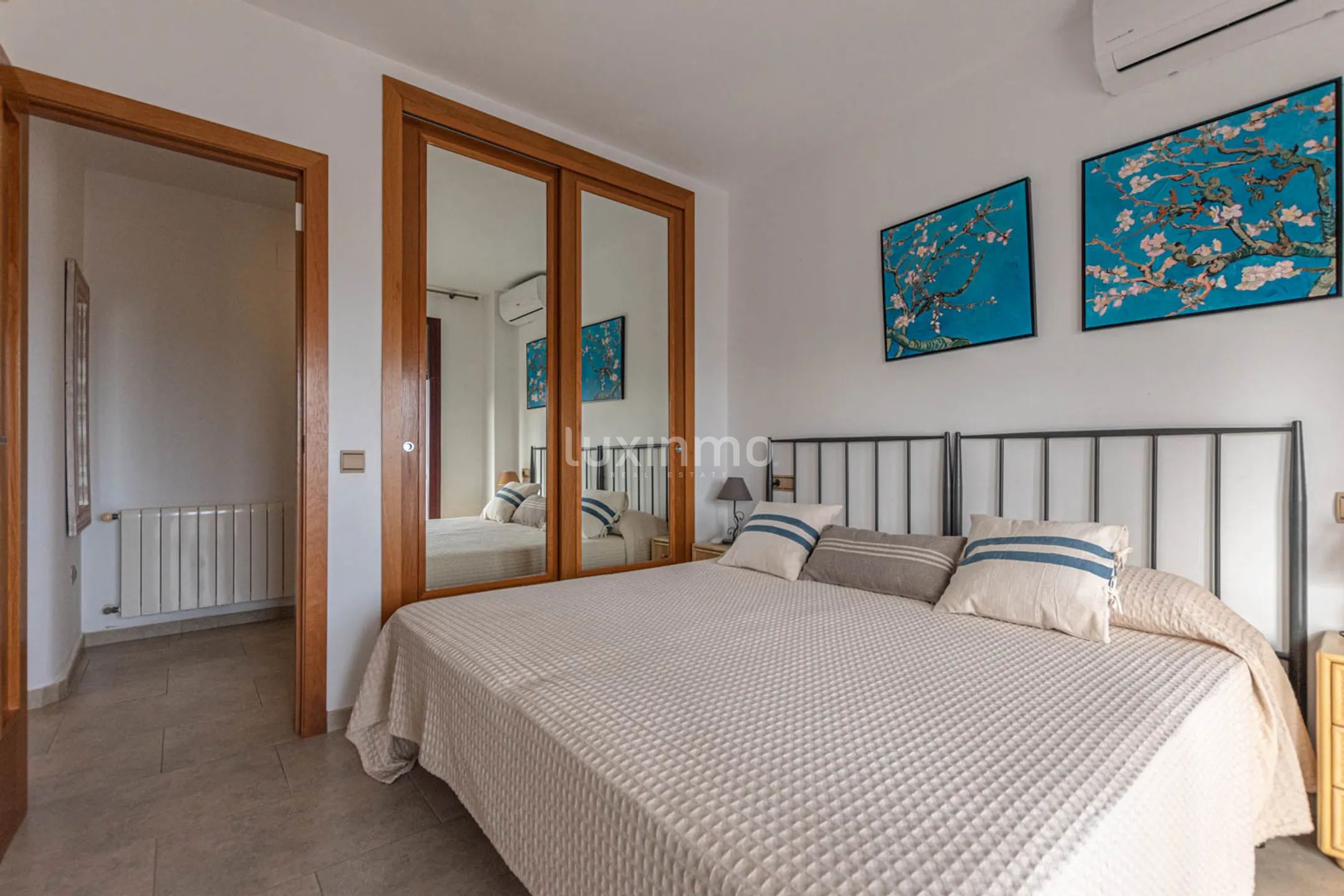Villa with sea views for rent in Calpe — photo 19