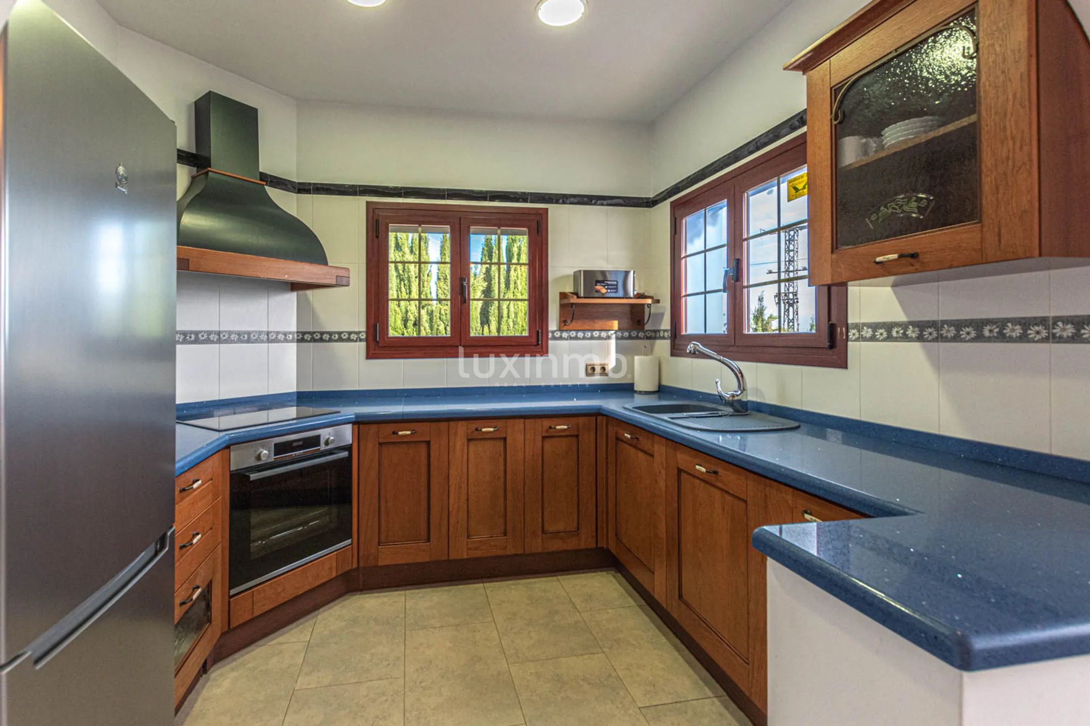 Villa with sea views for rent in Calpe — photo 13