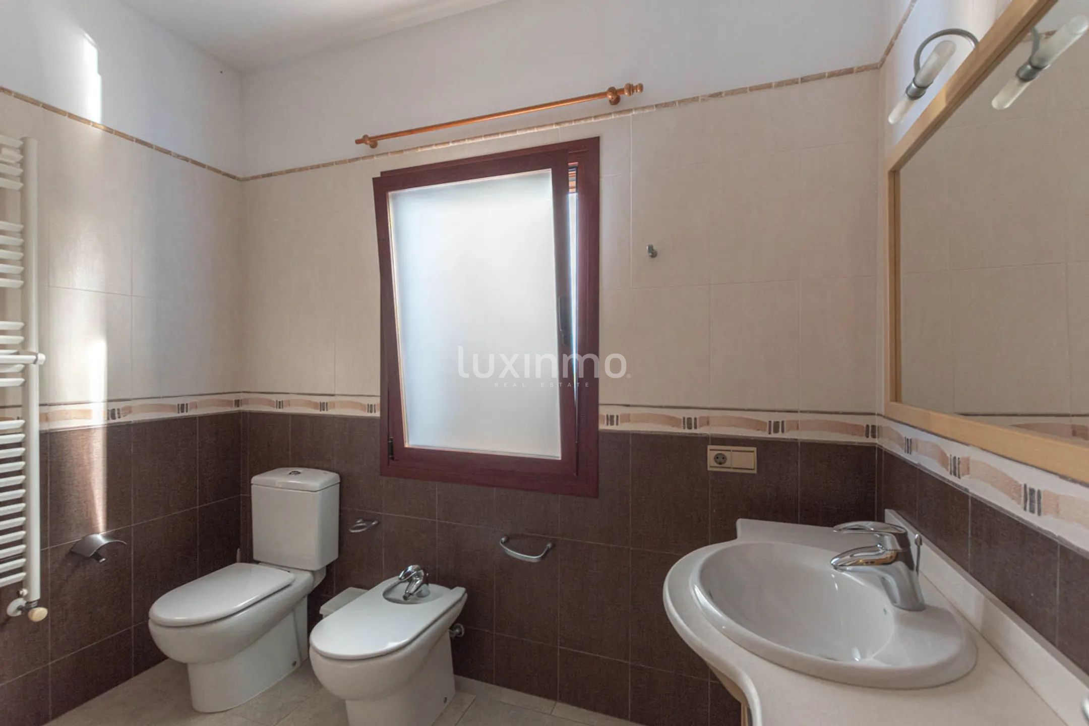 Villa with sea views for rent in Calpe — photo 17