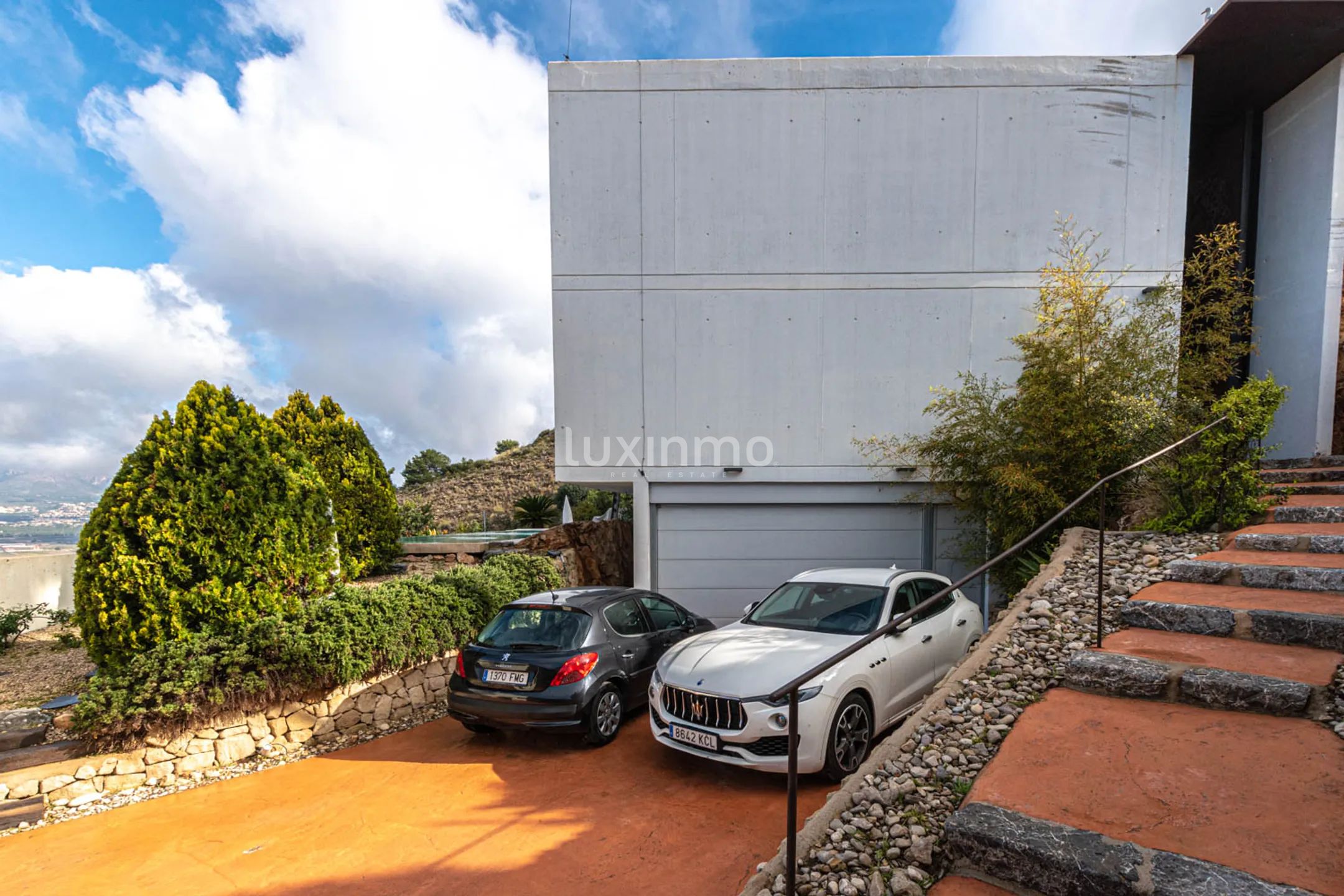 Villa with sea views for sale in Benidorm — photo 5