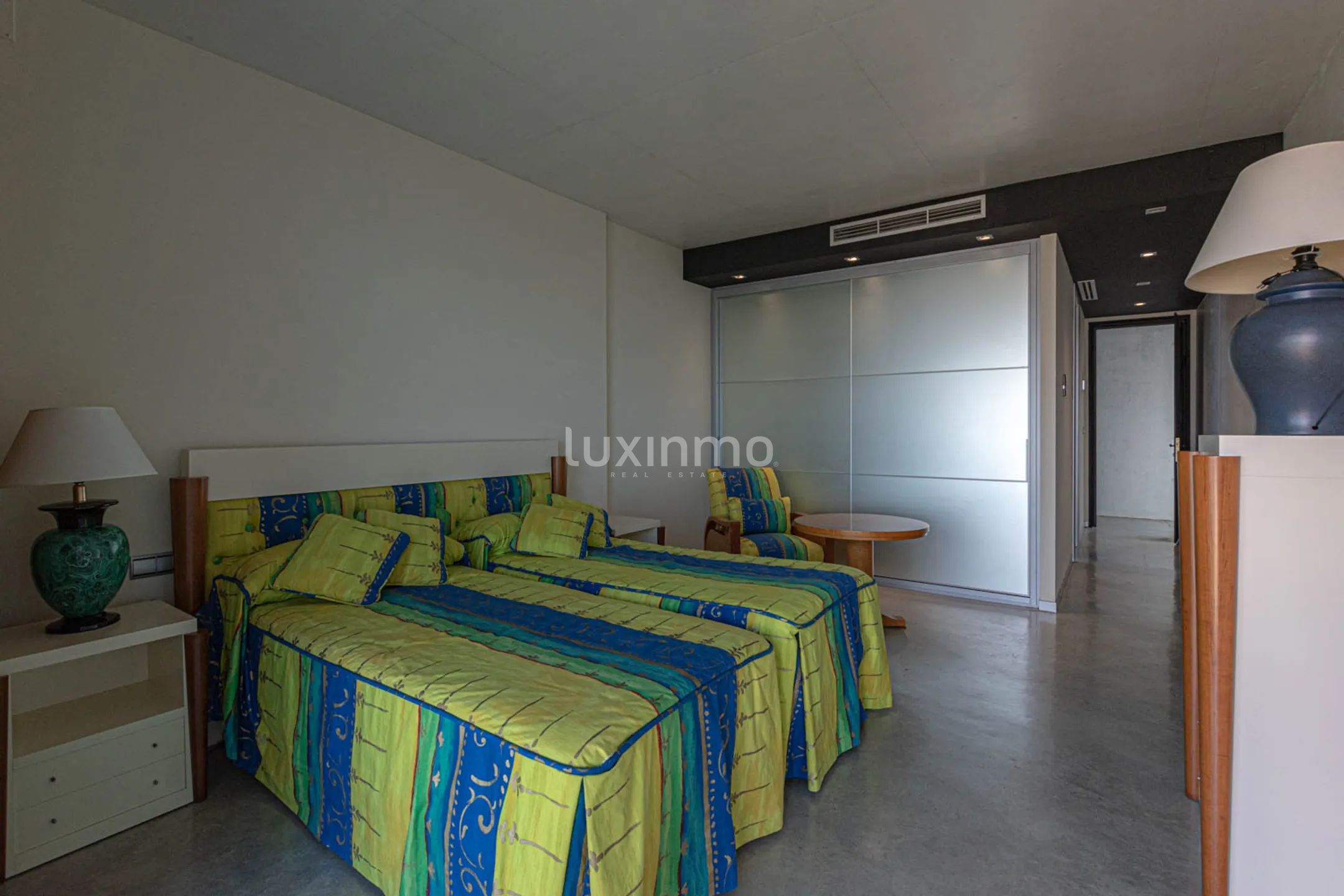 Villa with sea views for sale in Benidorm — photo 40