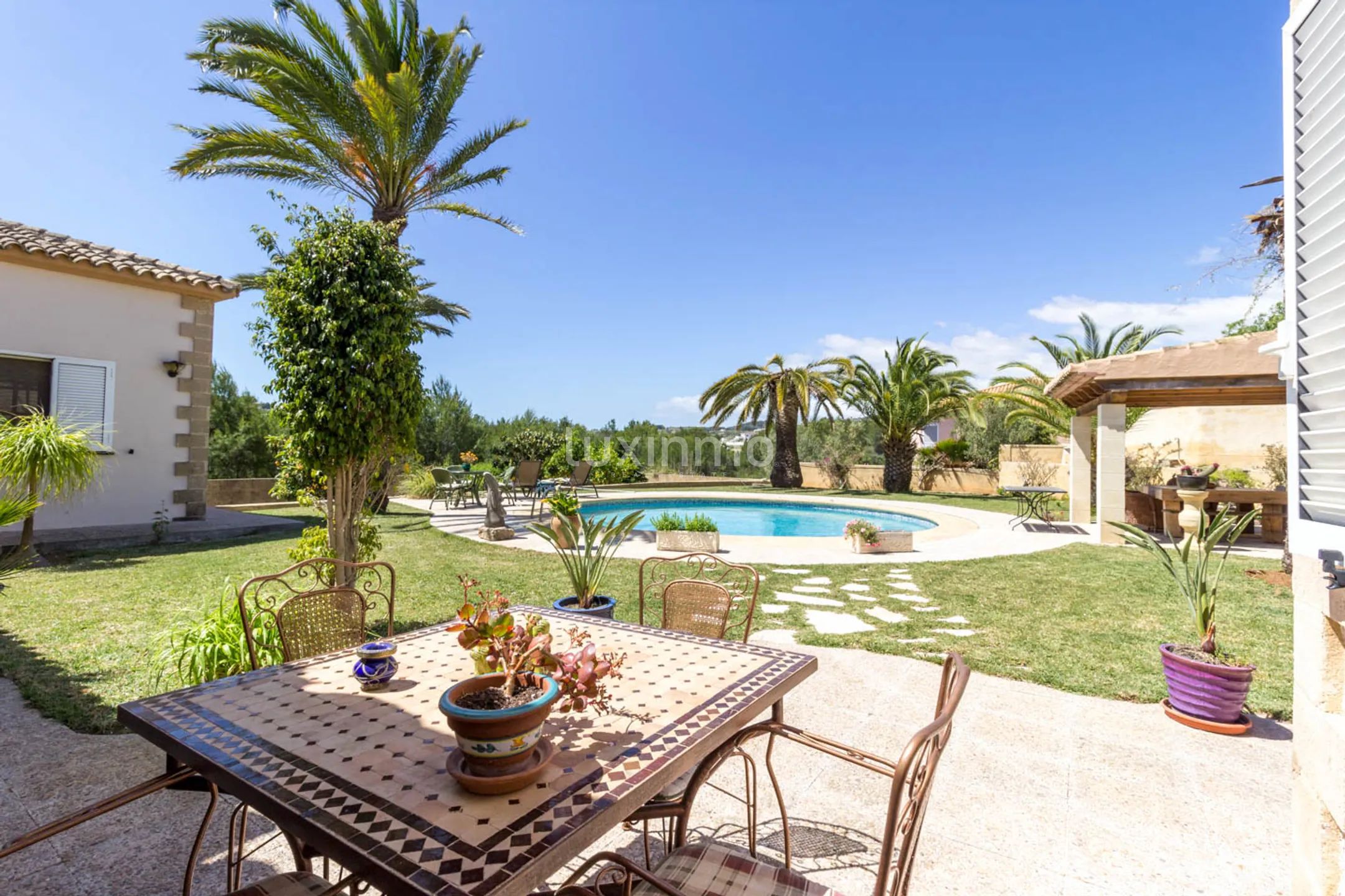 Villa de estilo mediterráneo en zona tranquila en venta en Javea — photo 11
