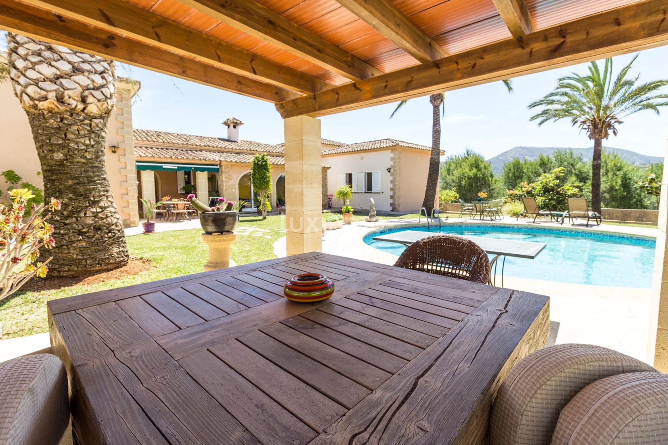 Villa de estilo mediterráneo en zona tranquila en venta en Javea — photo 12