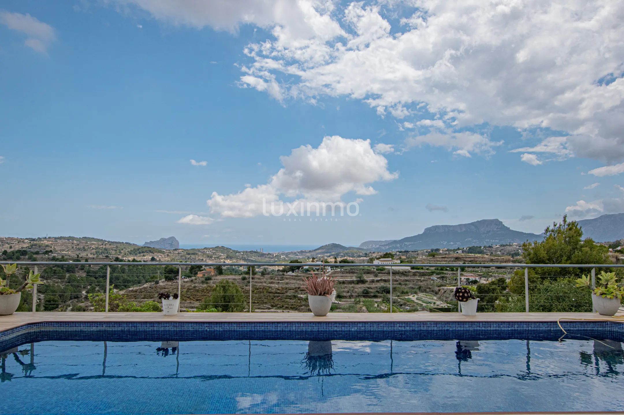 Casa en venta con vistas panorámicas en Benissa — photo 1